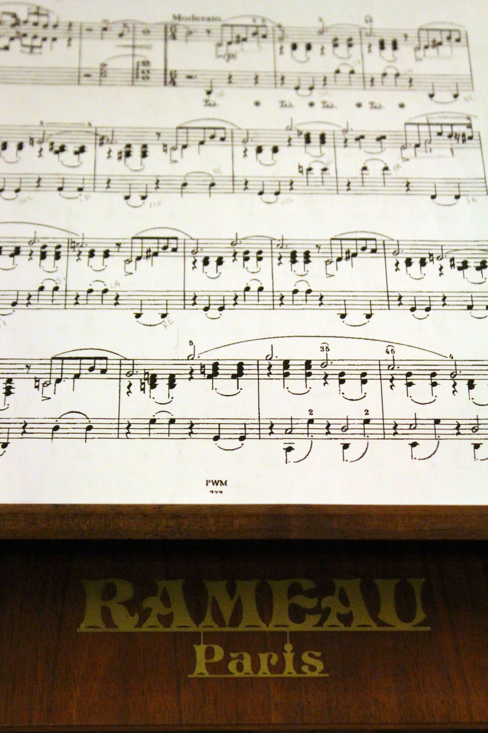 Canon EOS 700D (EOS Rebel T5i / EOS Kiss X7i) sample photo. Piano, partition, rameau photography