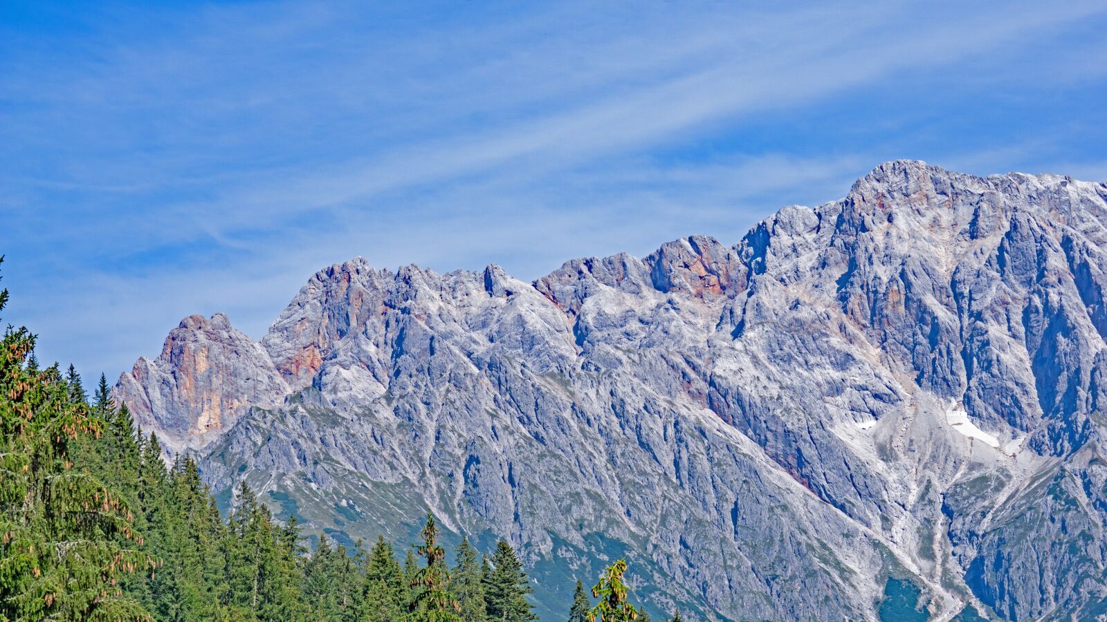 Sony FE 70-300mm F4.5-5.6 G OSS sample photo. Mountains, mountain range, mountainous photography