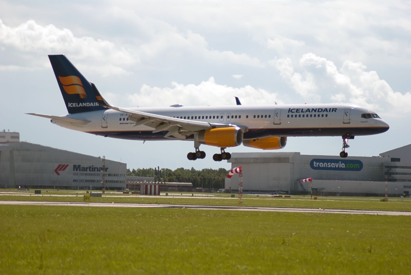 Nikon D3000 sample photo. Plane, runway, schiphol photography