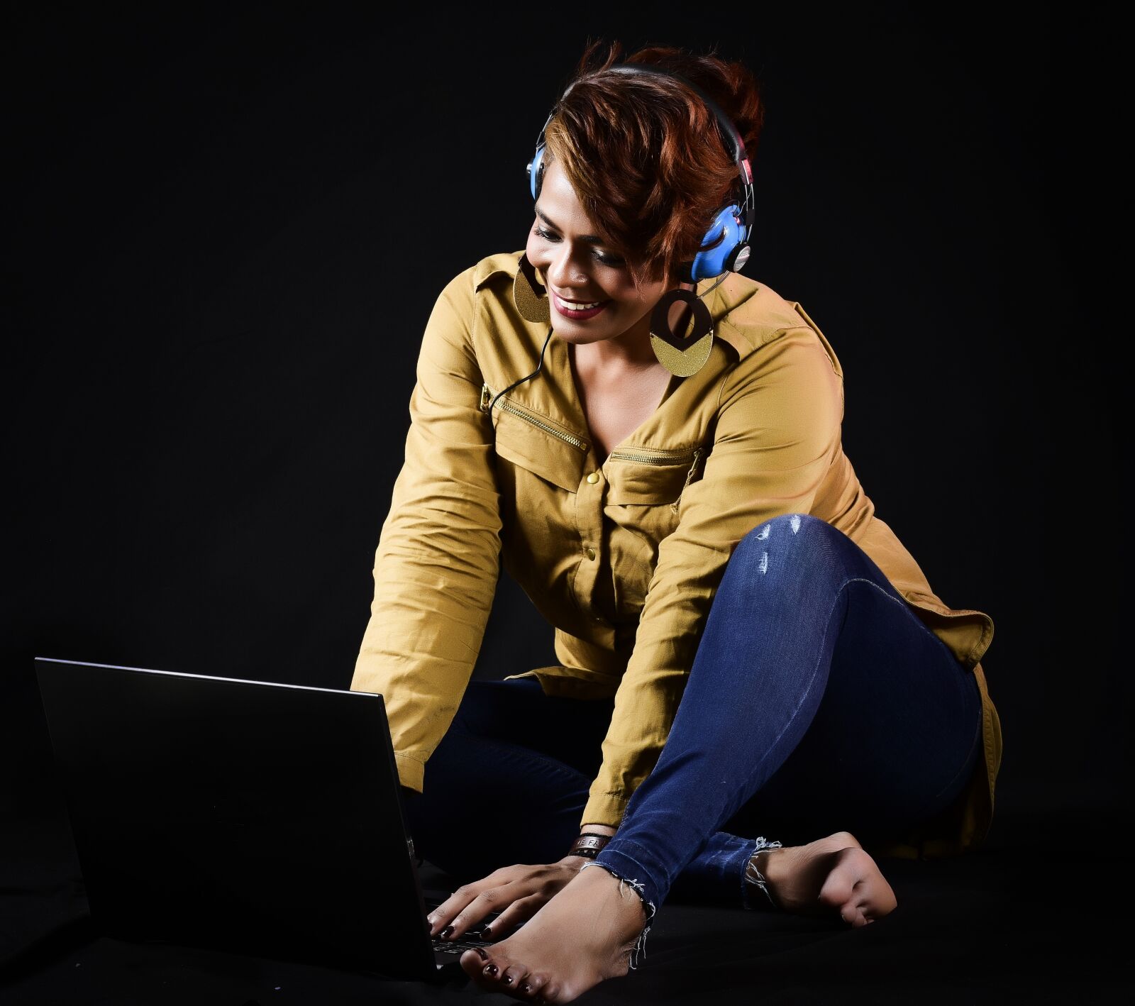 Nikon D7200 sample photo. Adult, music, microphone photography