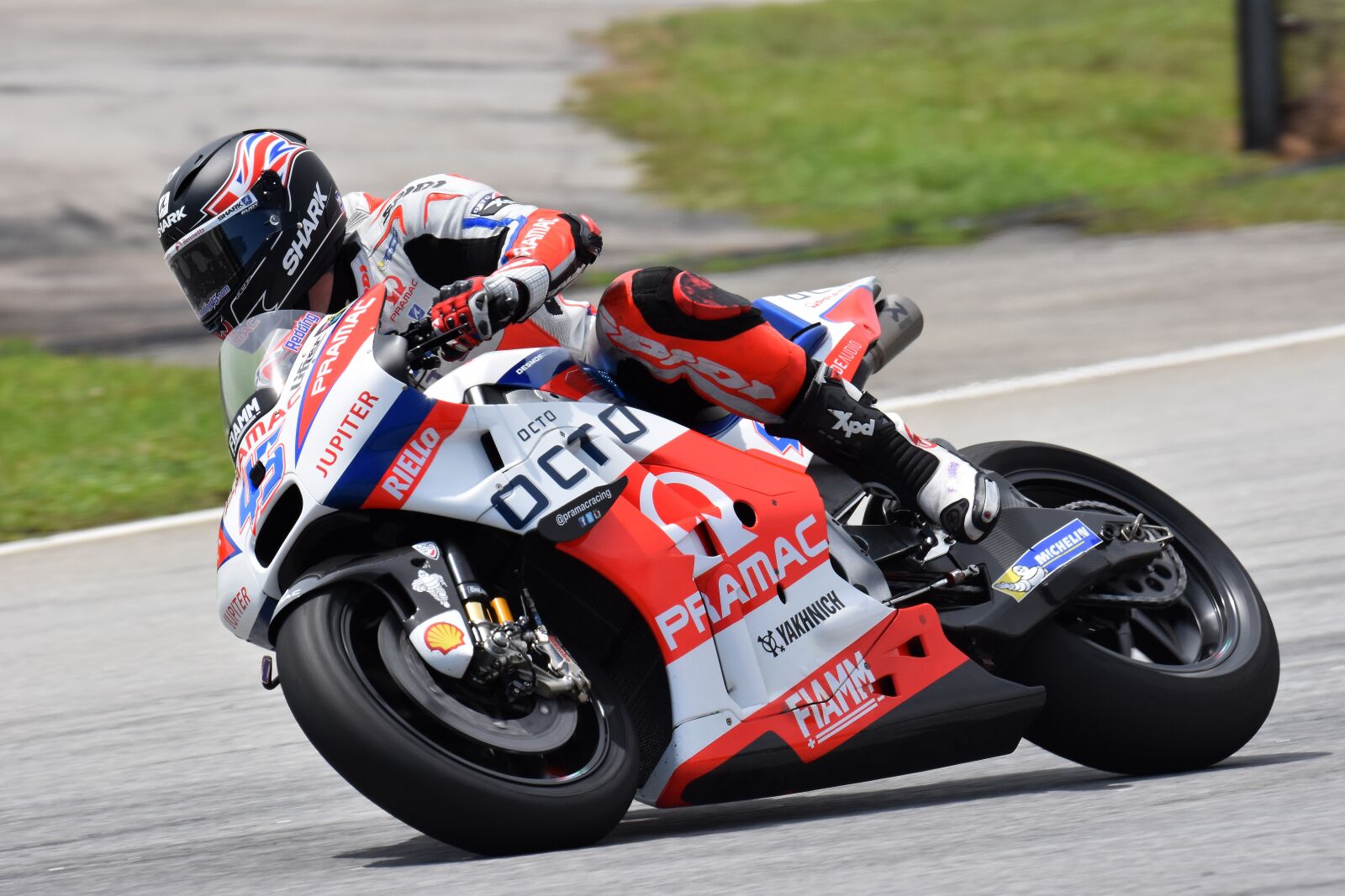Nikon D7200 sample photo. Motorcycles, race, helmets photography