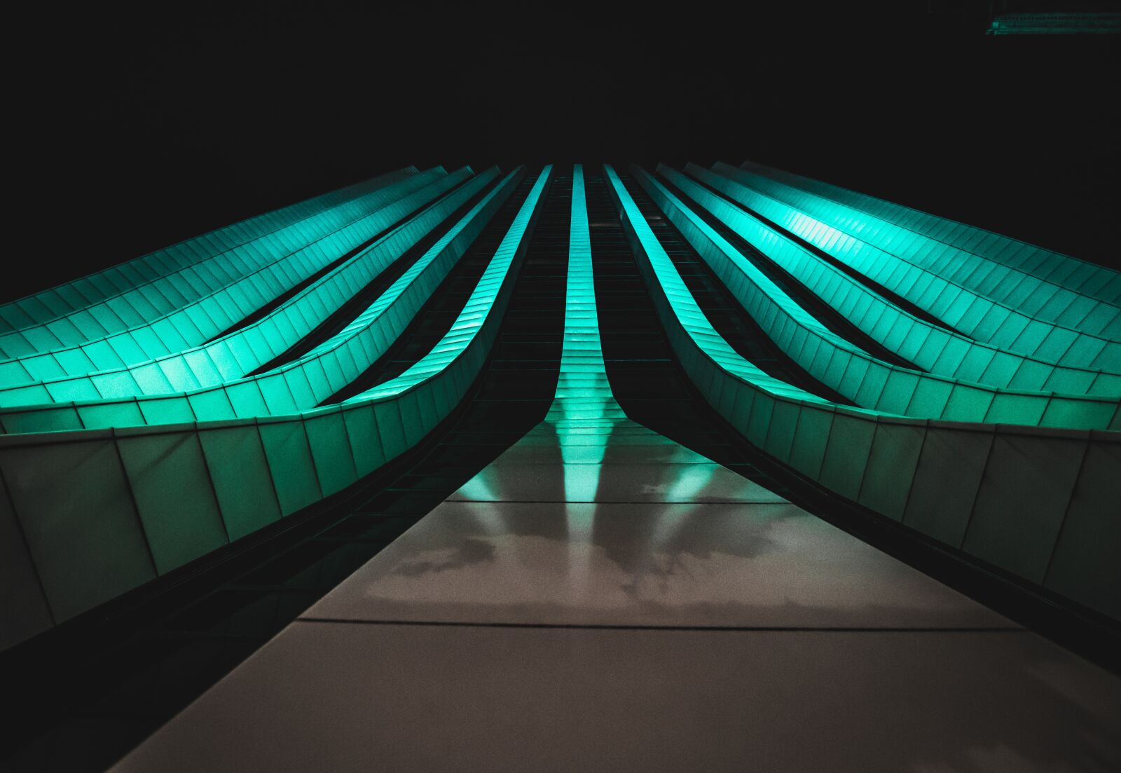 Nikon D3200 sample photo. Modern, art, futuristic photography