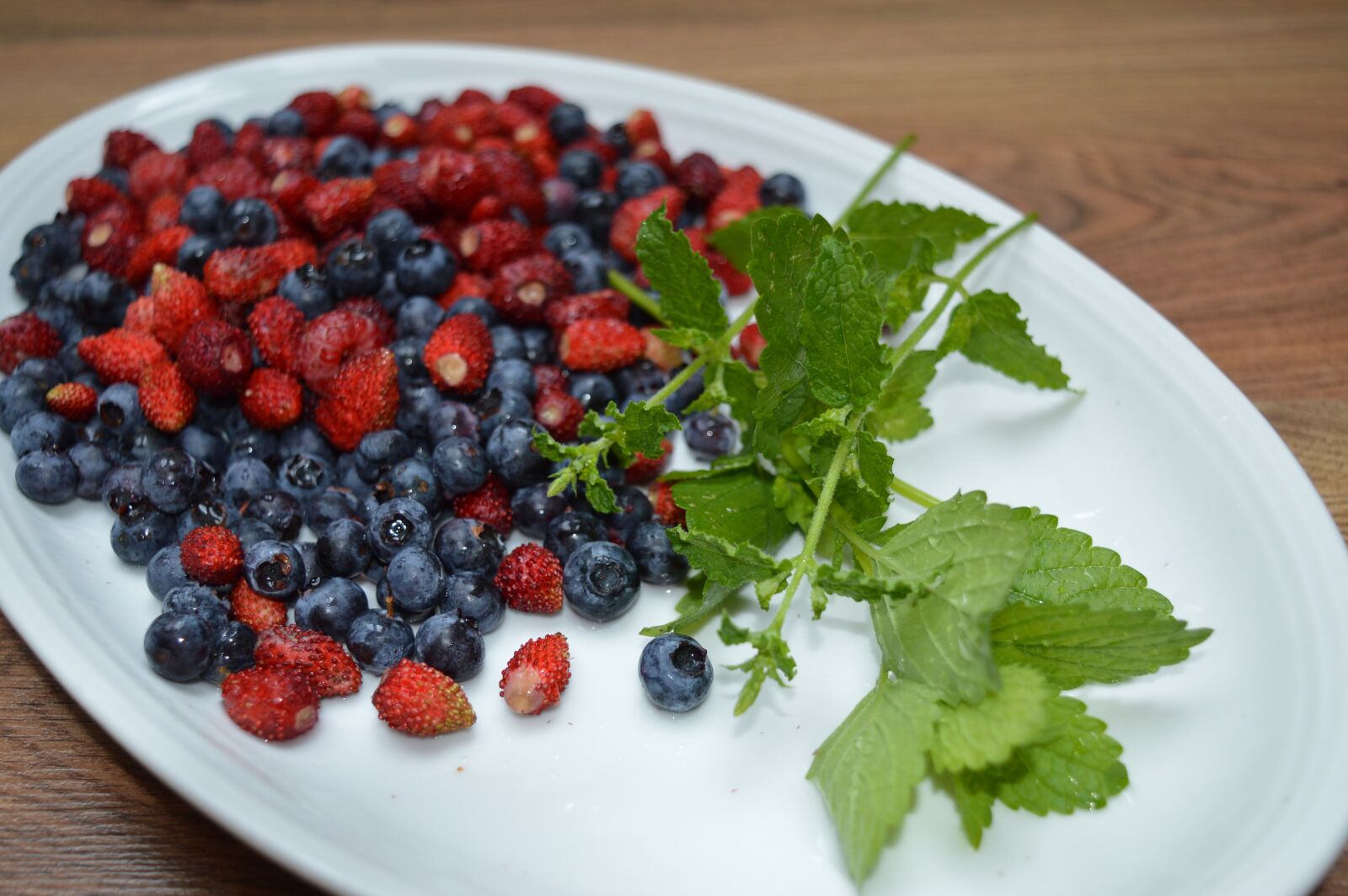 Nikon D3200 sample photo. Fruit, healthy, vitamins photography