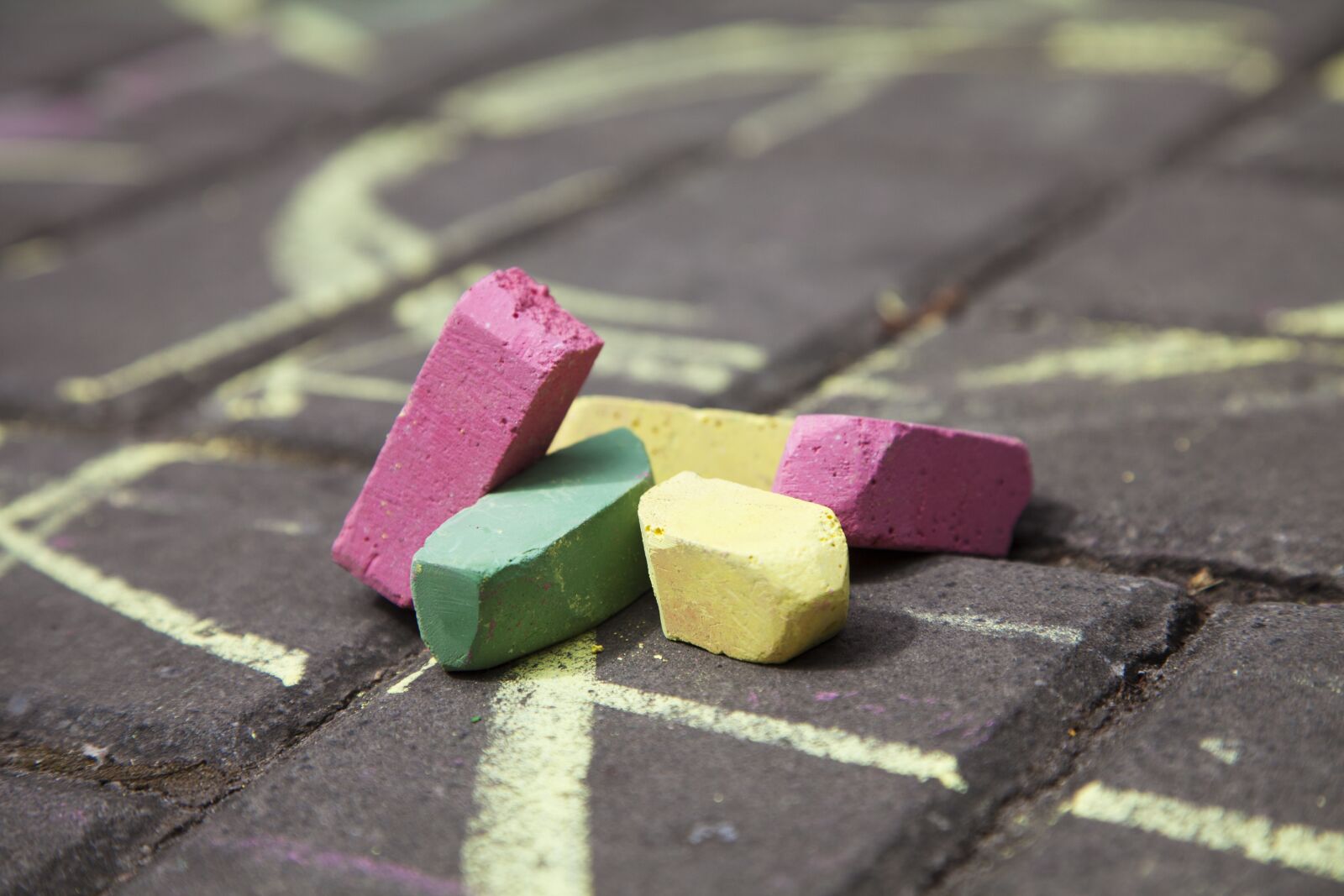 Canon EOS 5D Mark II sample photo. Mel, crayons, color photography