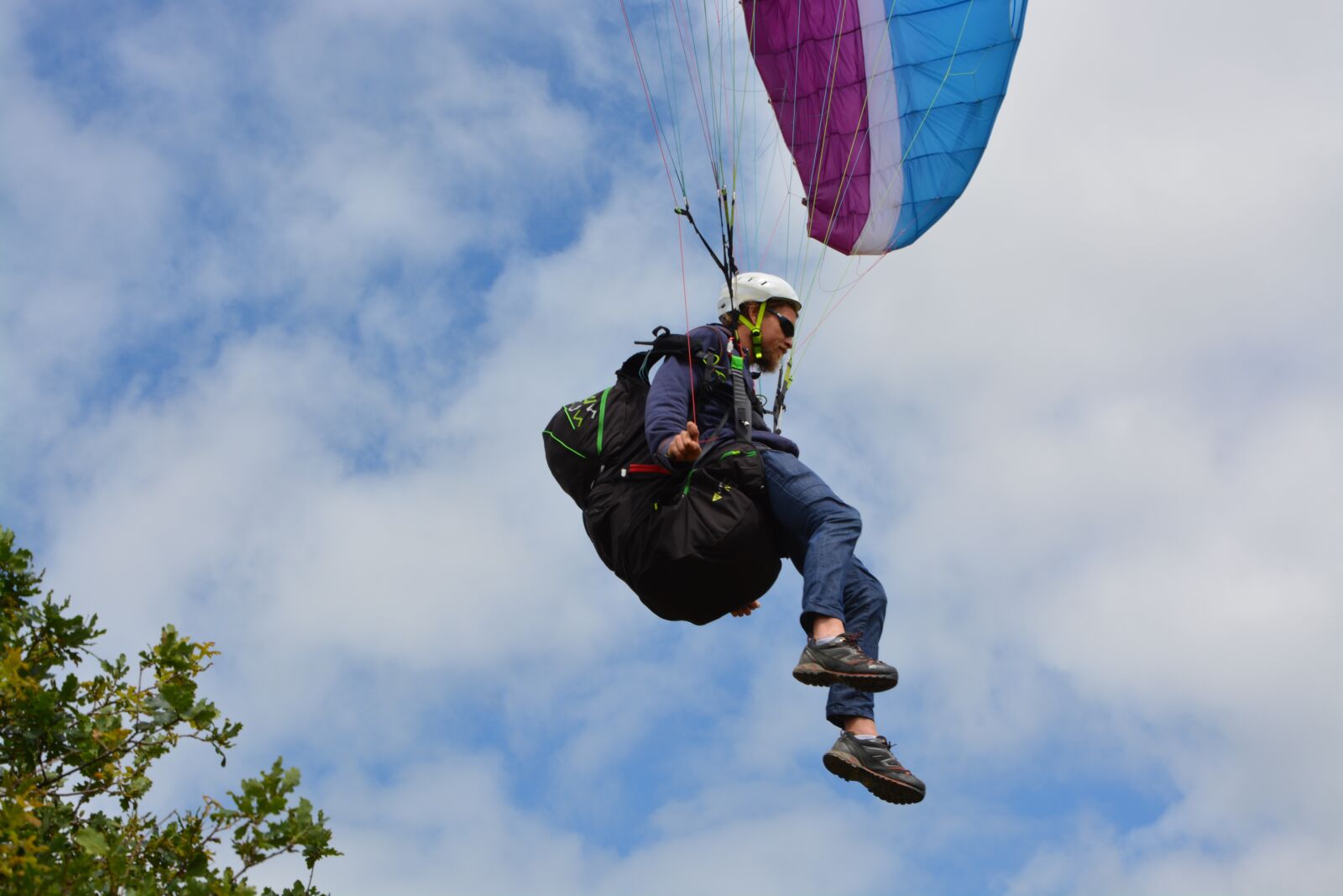 Nikon D5200 sample photo. Paragliding, paraglider, landing paragliding photography