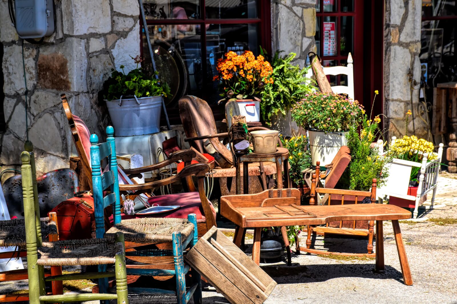 Nikon D5500 sample photo. Antique shop, vintage, shop photography