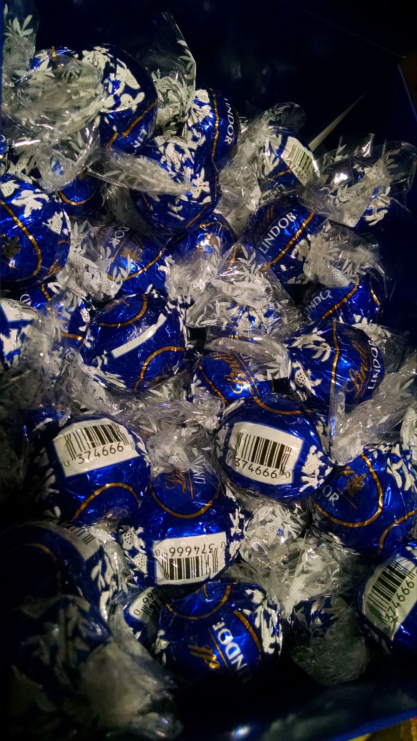 Motorola Moto X (1st Gen) sample photo. Candy, chocolate, lindt photography
