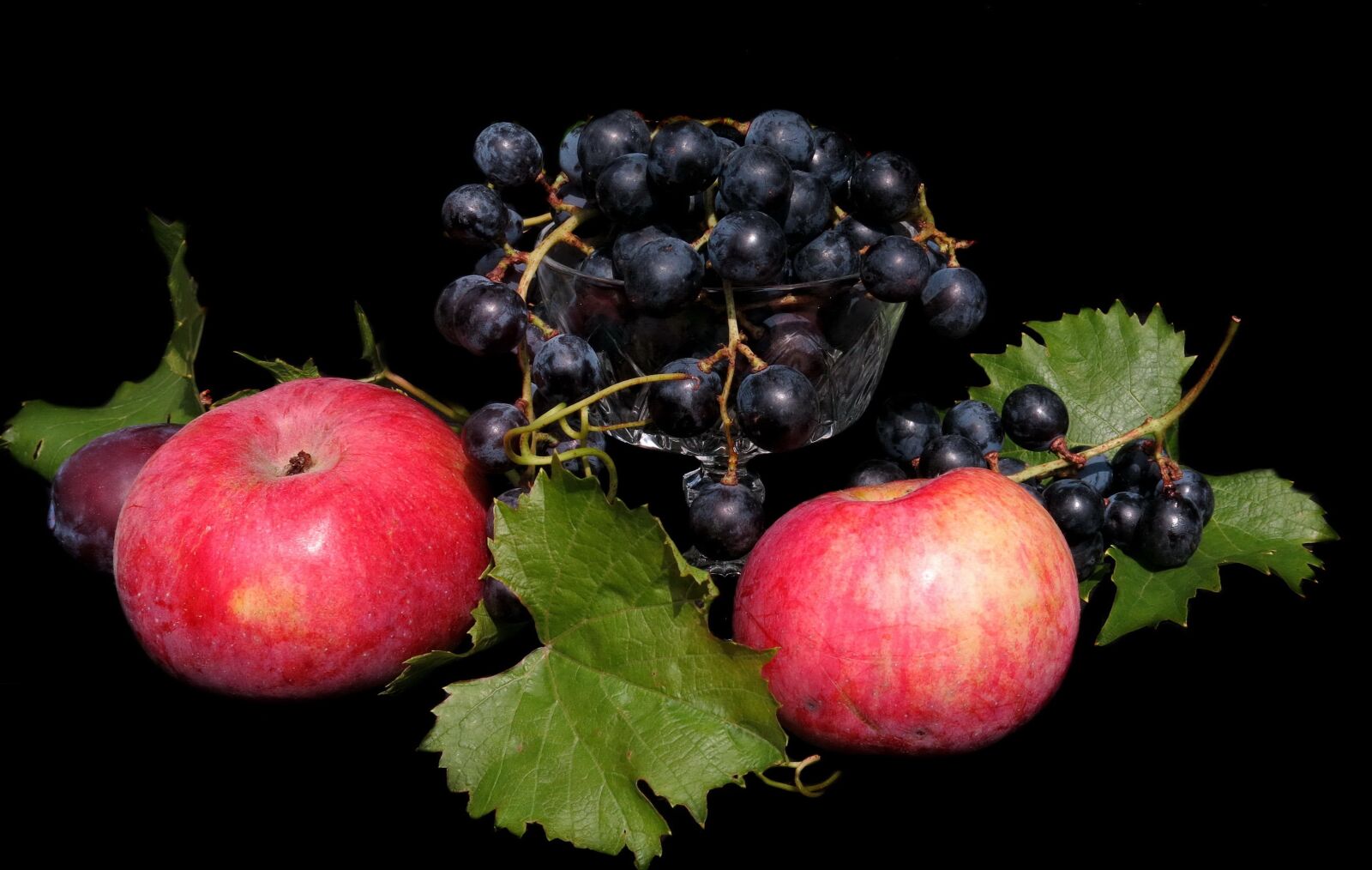 Canon PowerShot G15 sample photo. Fruit, apple, grapes photography