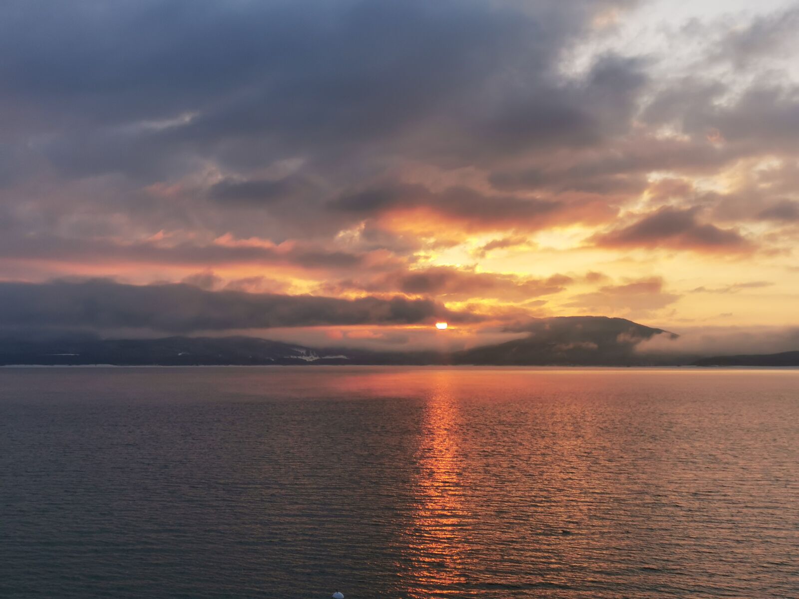 HUAWEI P30 Pro sample photo. Sunrise, lake, landscape photography