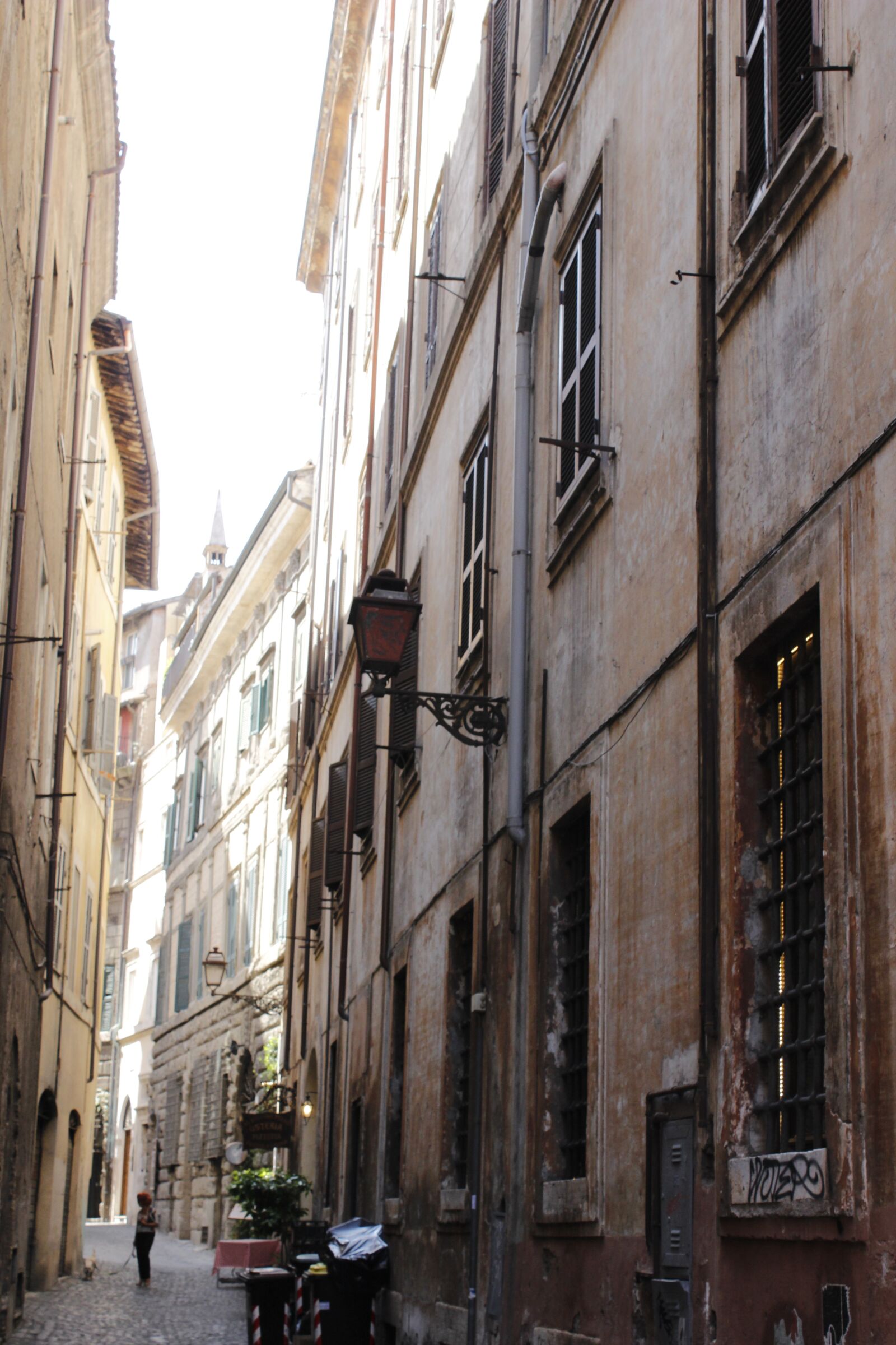 Canon EOS 600D (Rebel EOS T3i / EOS Kiss X5) sample photo. Rome, historic center, building photography