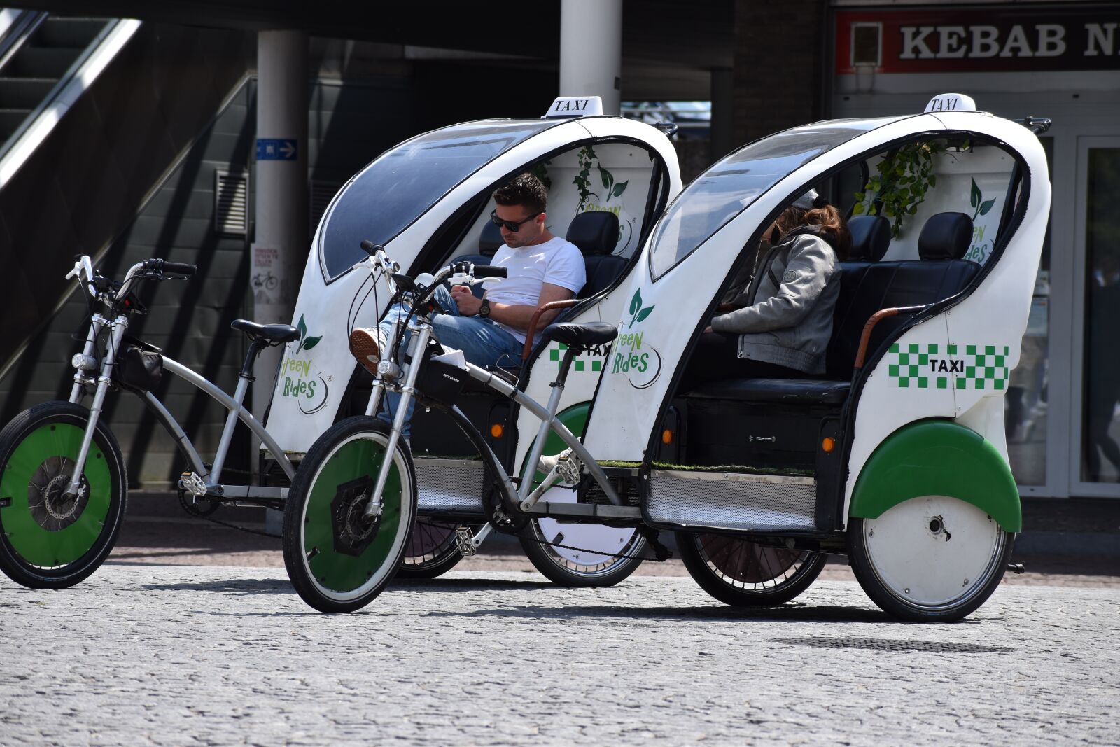 Nikon D3500 sample photo. Taxi, cycling, pedicab photography