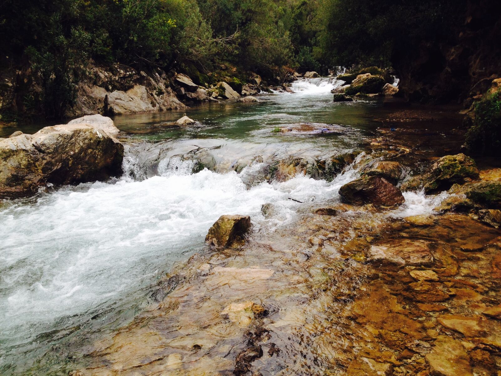 iPhone 4S back camera 4.28mm f/2.4 sample photo. Scenic, view, of, waterfall photography