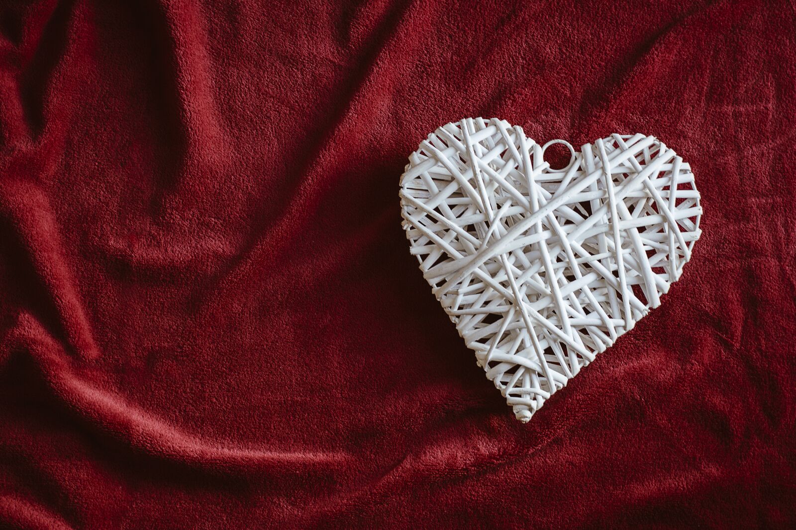 Nikon D7100 sample photo. Textile, textile fabric, love photography