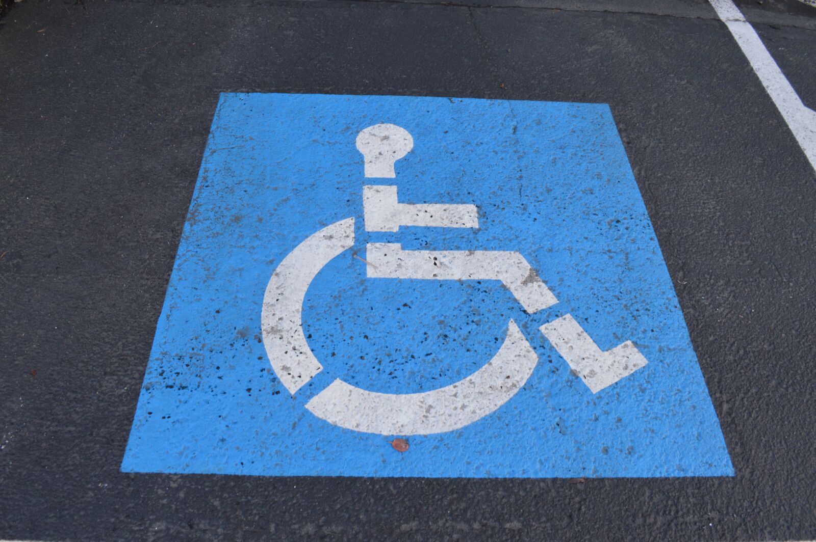 Nikon D3200 sample photo. Handicap, ada, parking space photography