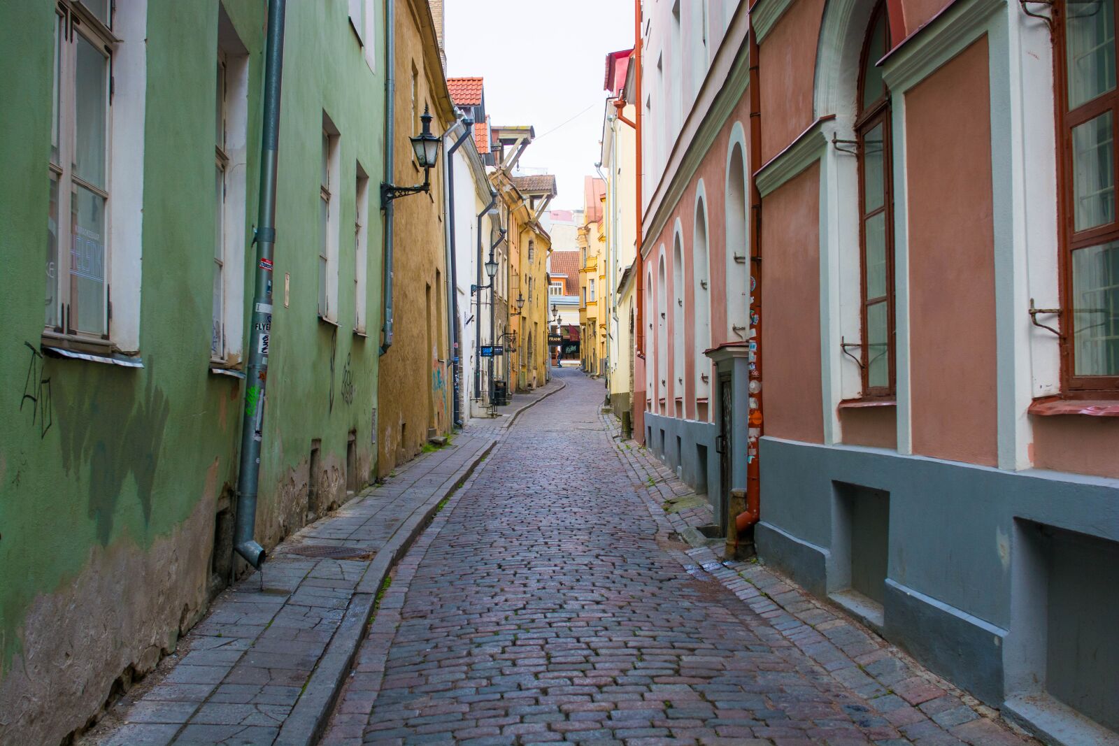 Nikon D7100 sample photo. Tallinn, street, paving stone photography
