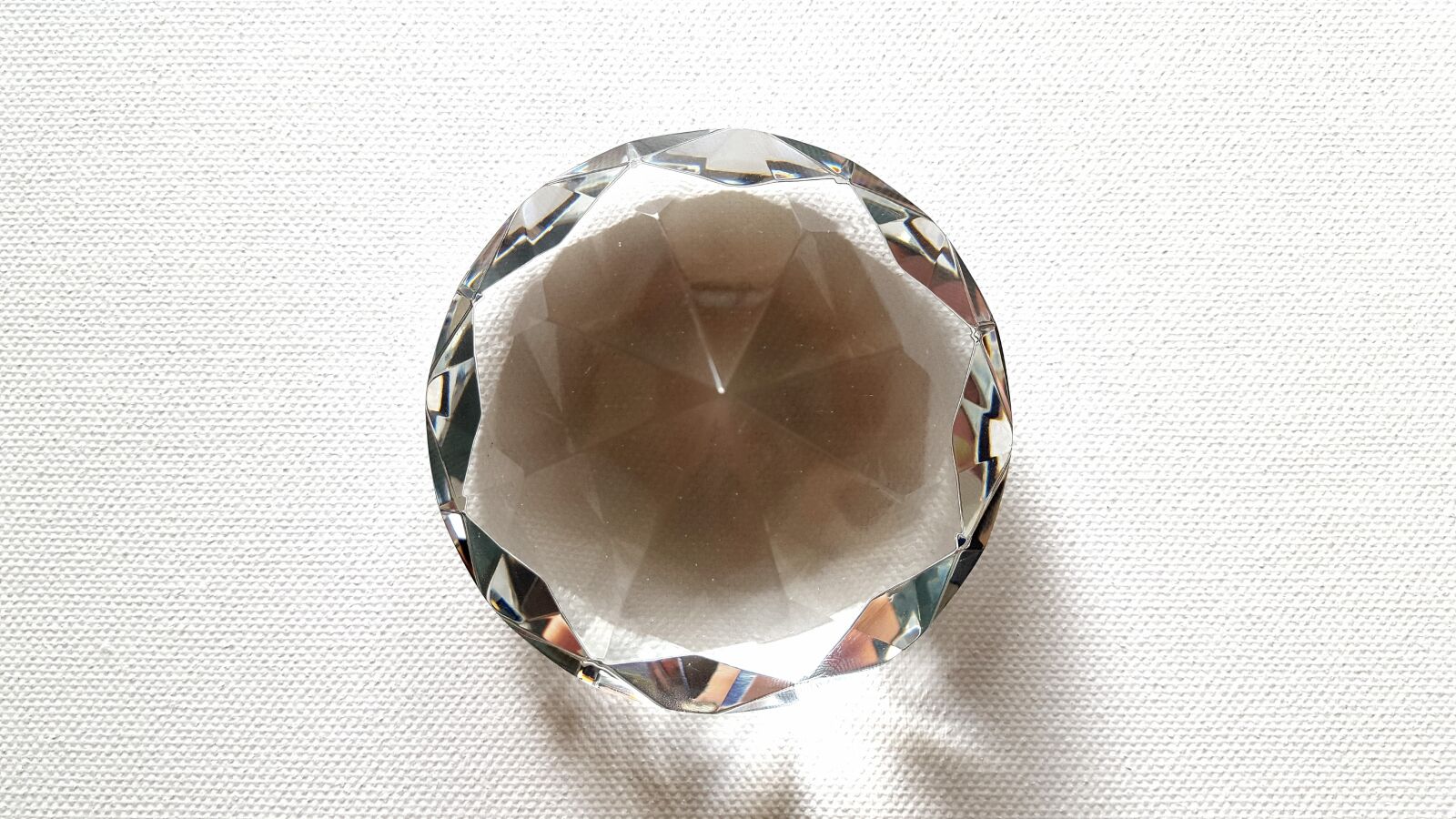 Samsung Galaxy S6 sample photo. Diamond, gemstone, prism photography