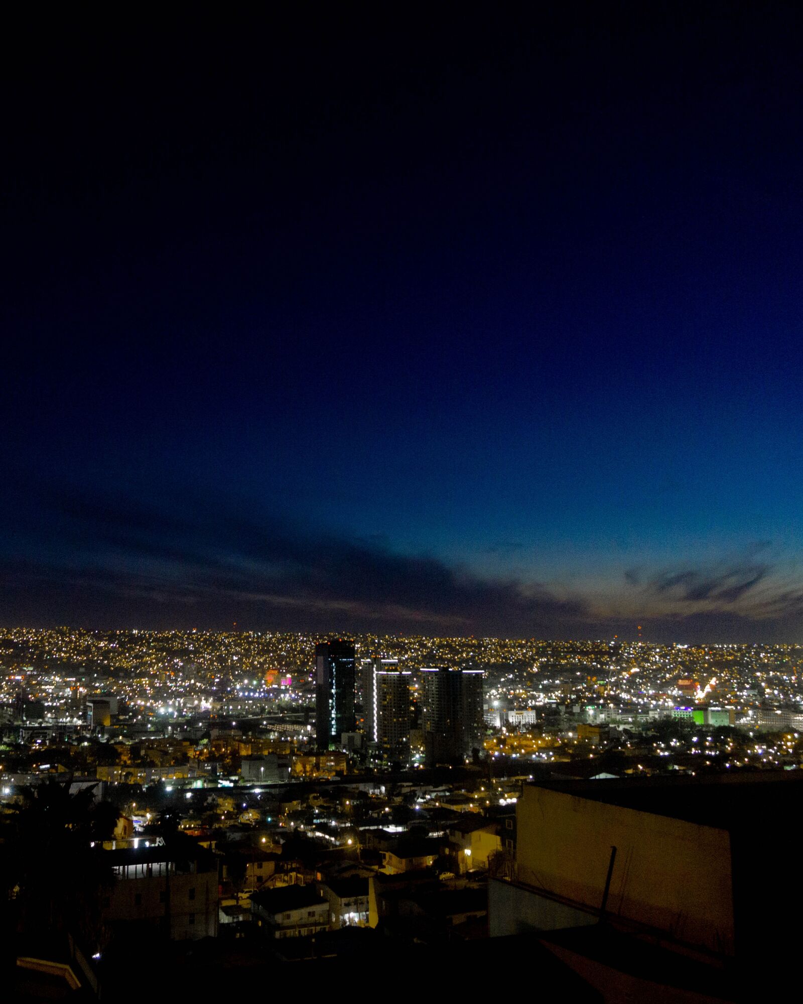 Sony a6000 sample photo. City, night, blue photography