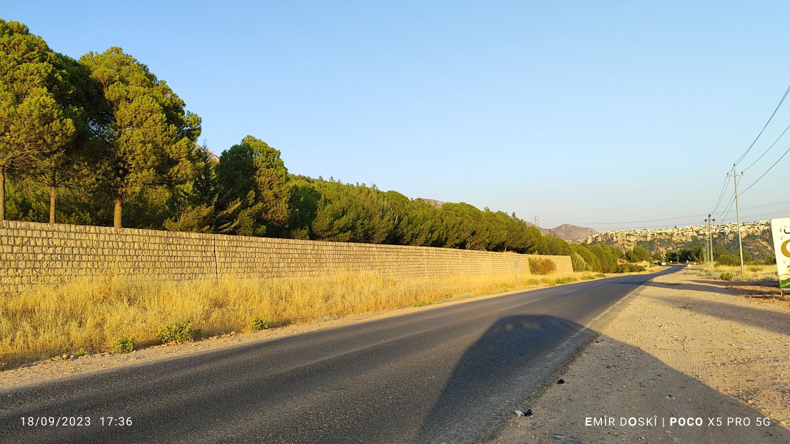 Xiaomi 22101320G sample photo. ئامێدیێ photography