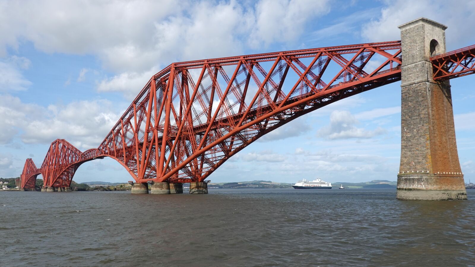 Sony Cyber-shot DSC-RX100 VI sample photo. The forth bridge, railway photography