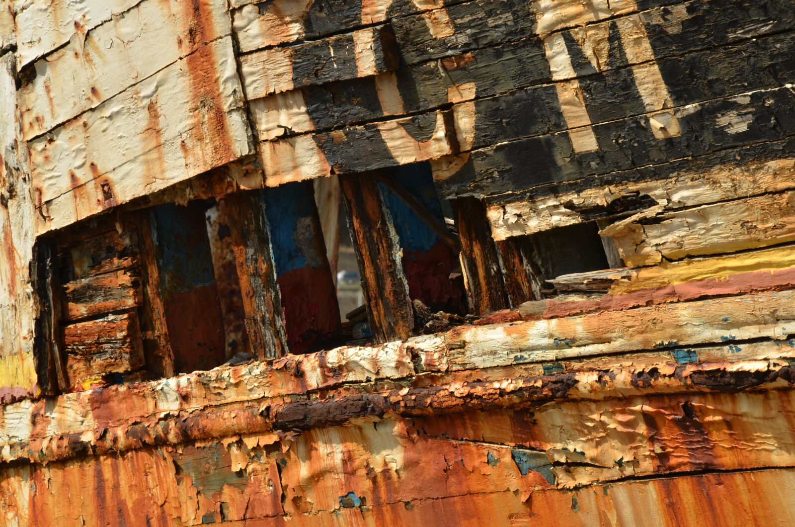Nikon D7000 sample photo. Wreck, boat, ship photography