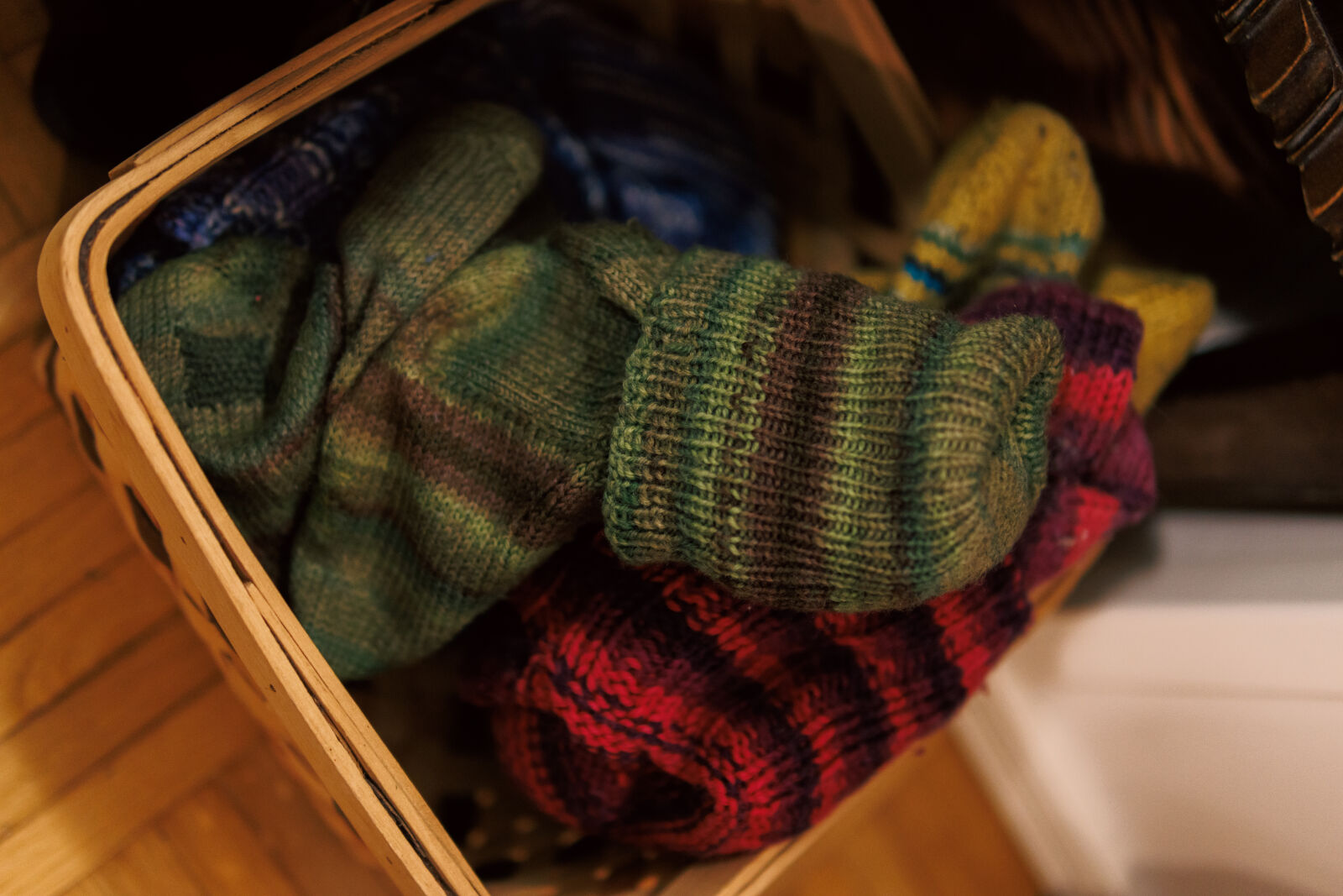 Sigma 30mm F1.4 DC DN | C sample photo. Feet warmers photography