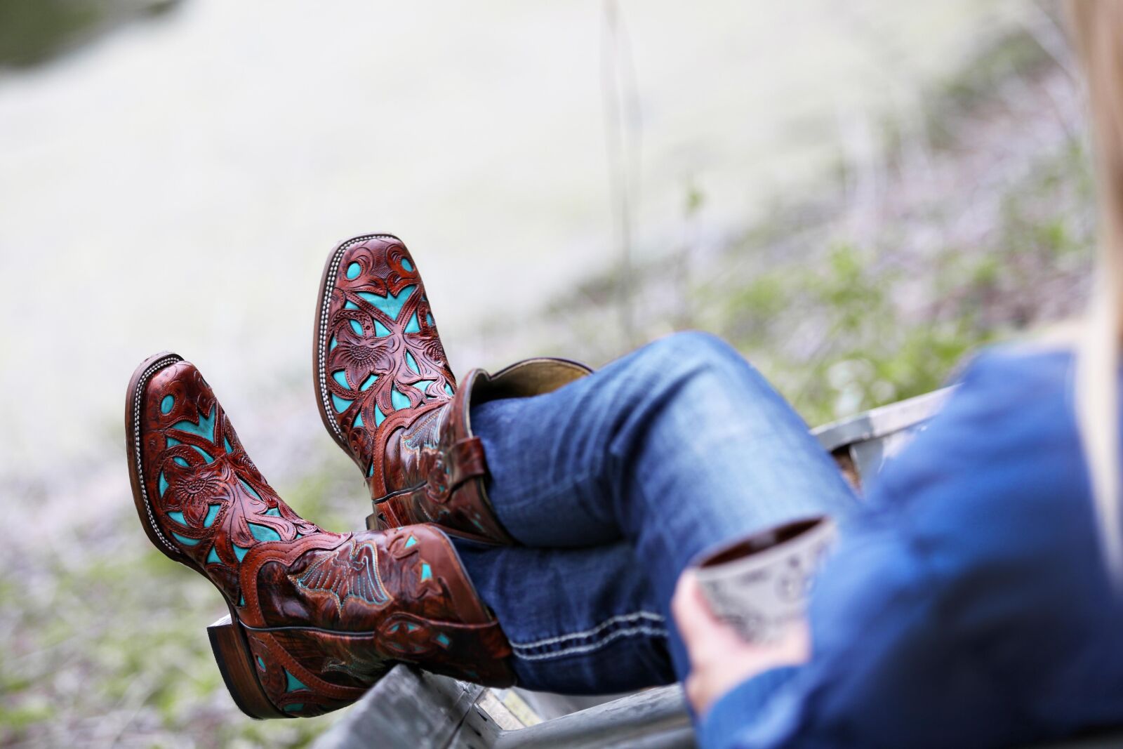 Canon EOS 5D Mark II sample photo. Boots, leather boots, cowgirl photography