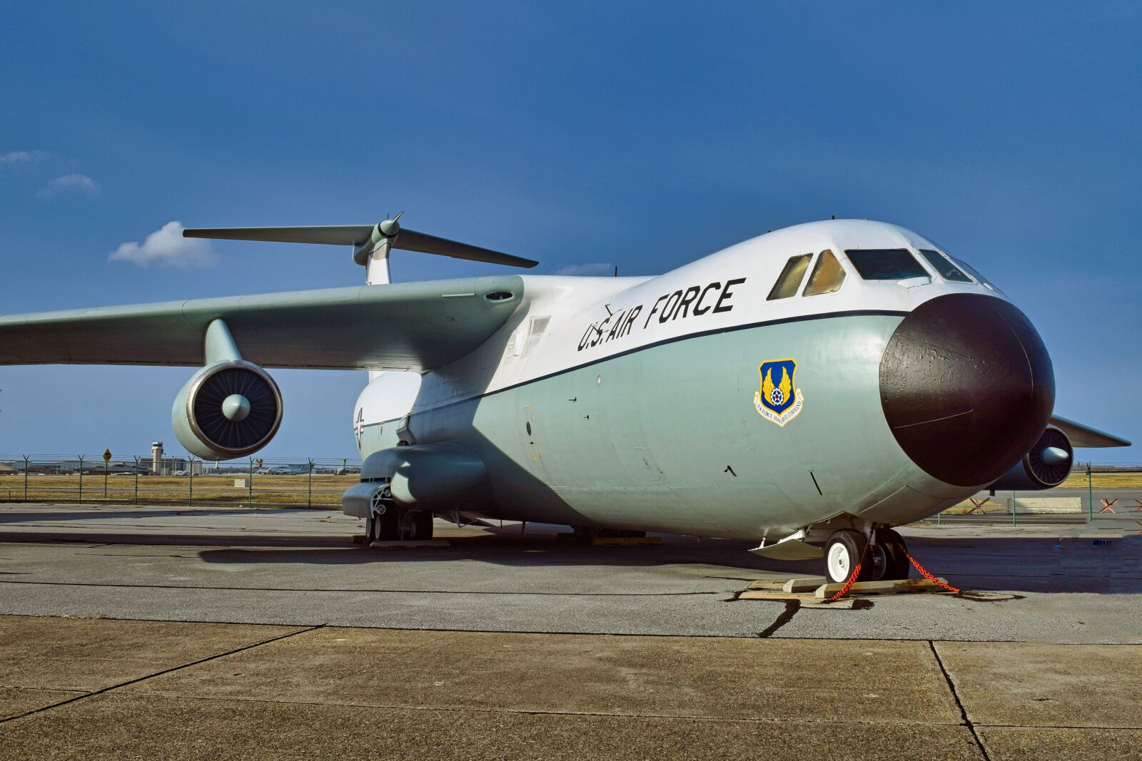 Nikon D3300 sample photo. Starlifter, airplane, aircraft photography