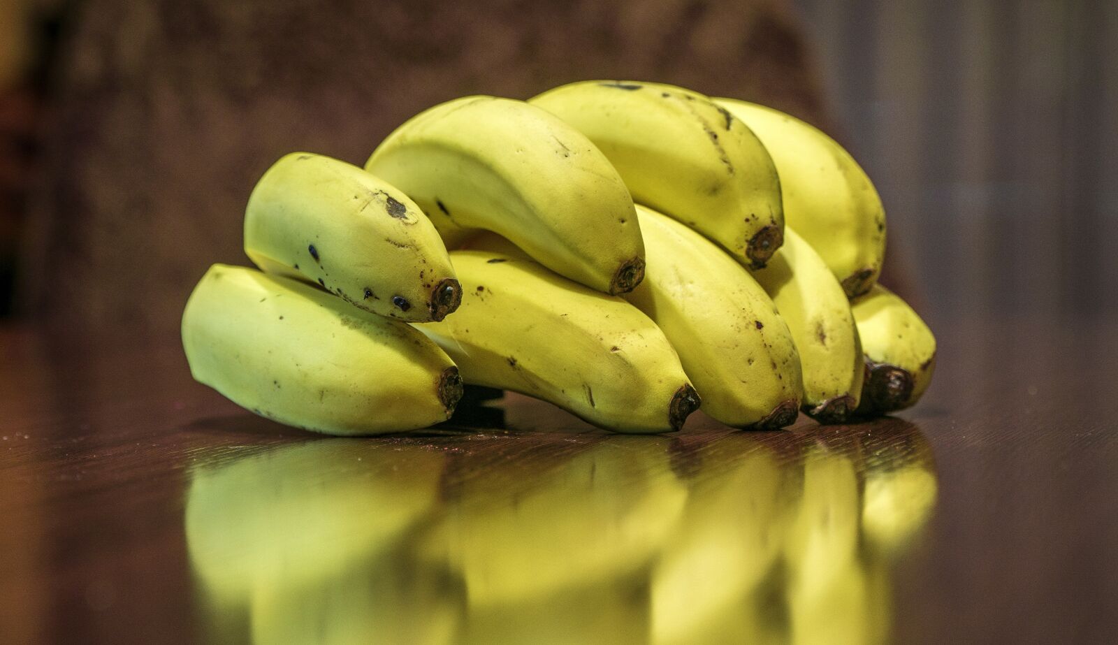 Sony a6000 + Sony E PZ 18-105mm F4 G OSS sample photo. Bananas, fruit, yellow photography