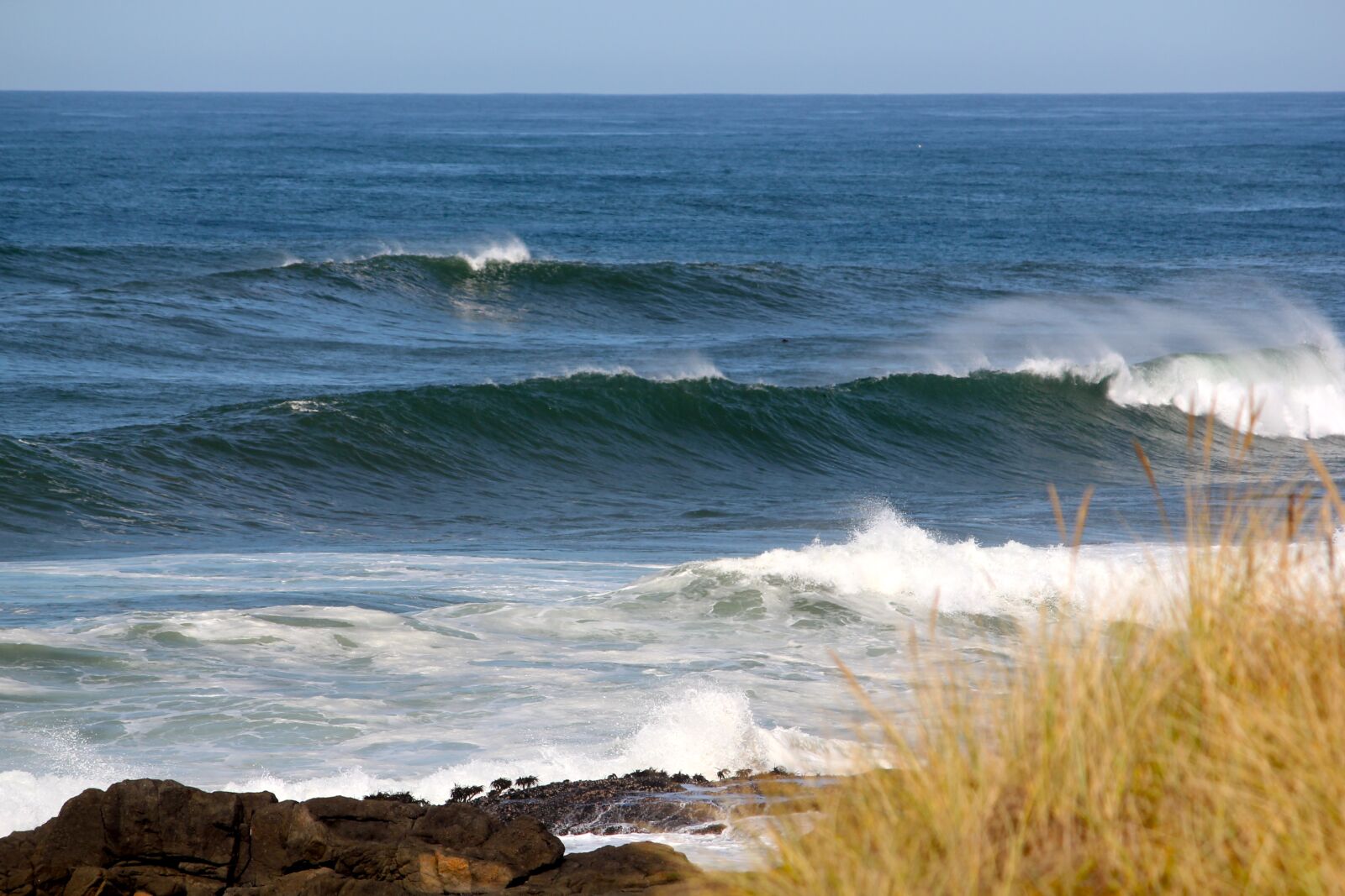 Canon EOS 550D (EOS Rebel T2i / EOS Kiss X4) sample photo. Ocean, wave, ocean spray photography