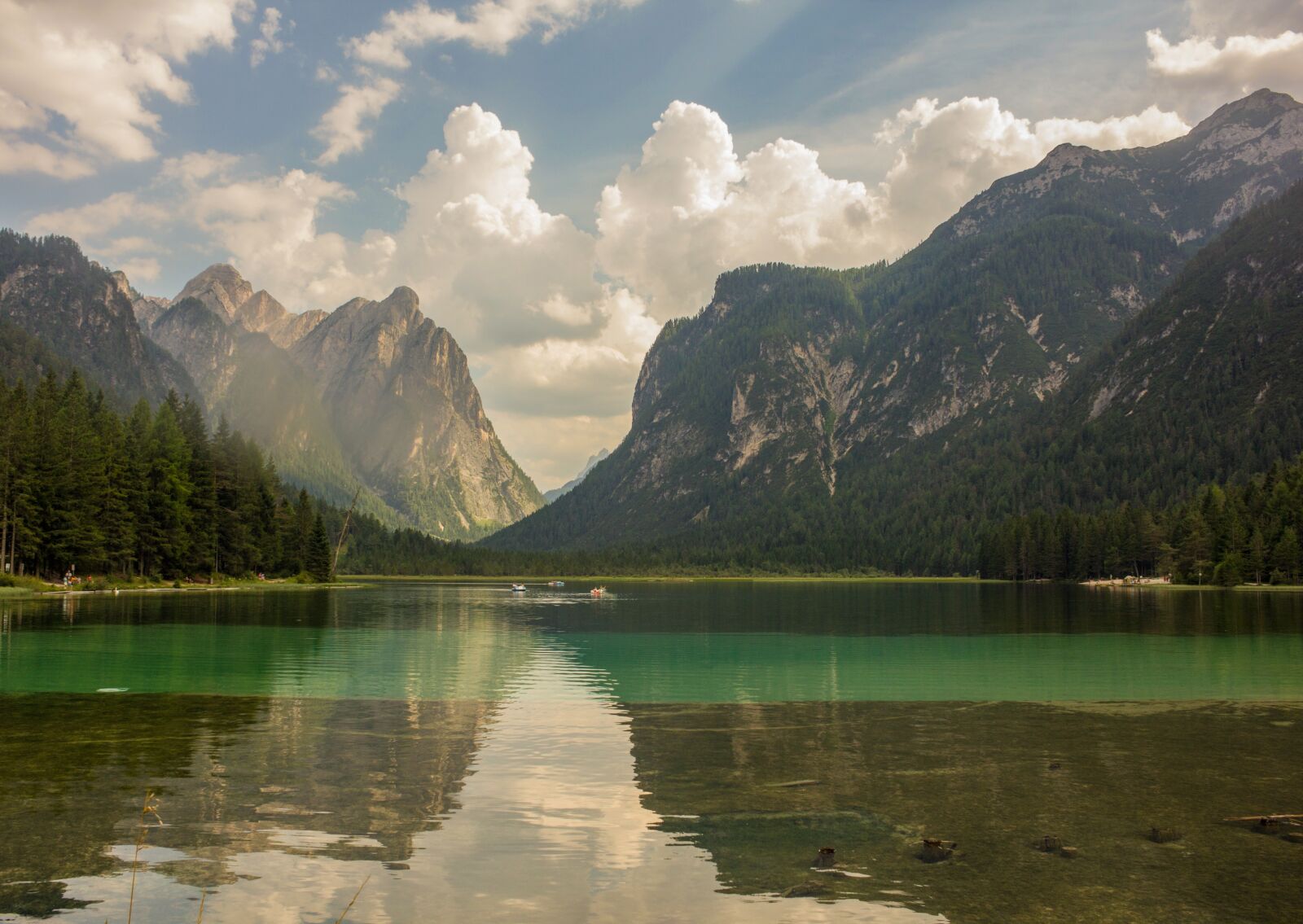 Canon EOS 60D sample photo. Lake, mountains, water photography