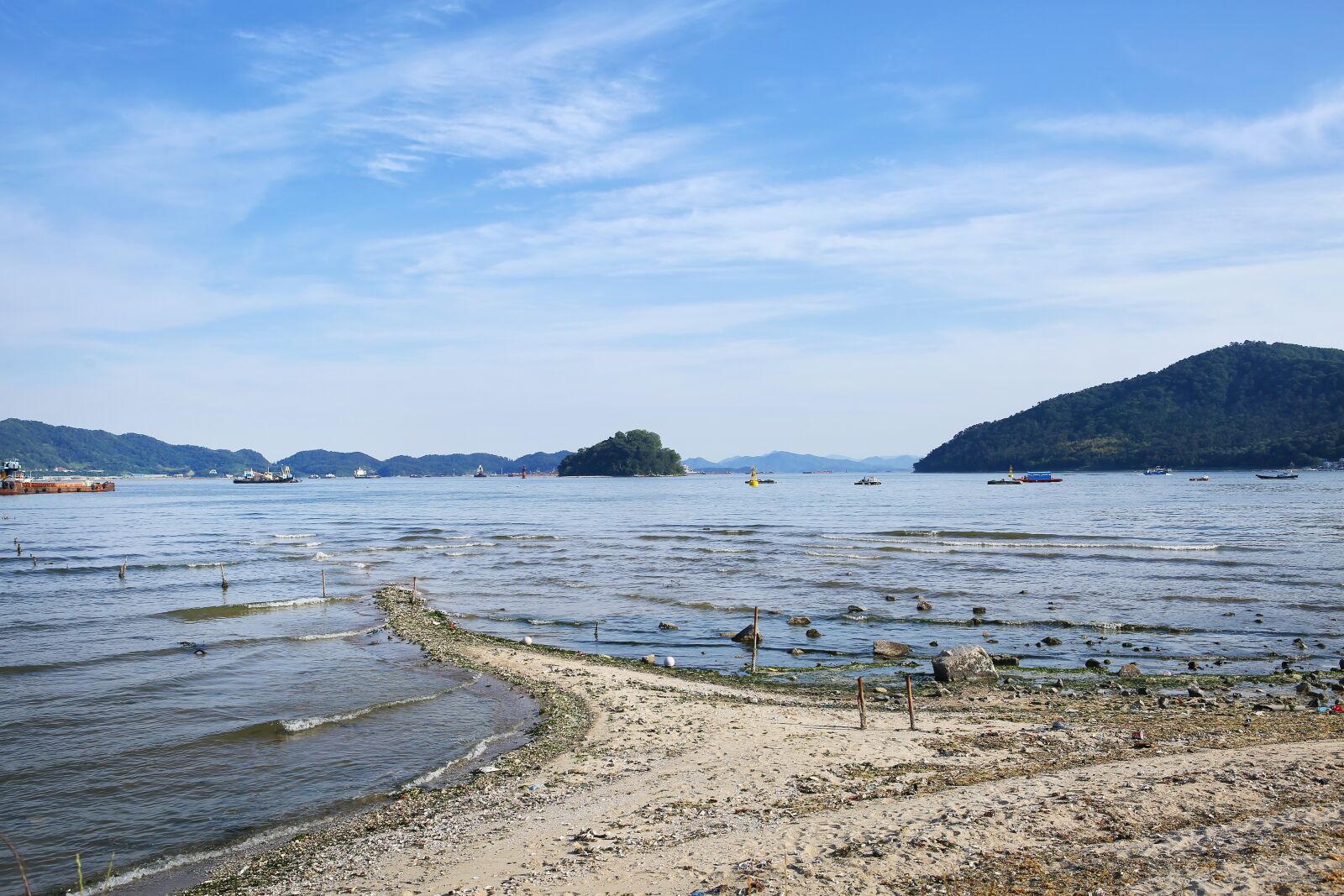 Canon EOS 5D Mark III sample photo. Jinhae, sea, island photography