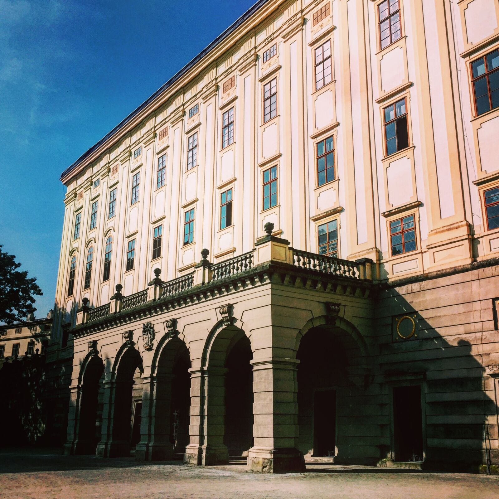 iPhone 6 Plus back camera 4.15mm f/2.2 sample photo. Kromeriz, castle, moravia photography