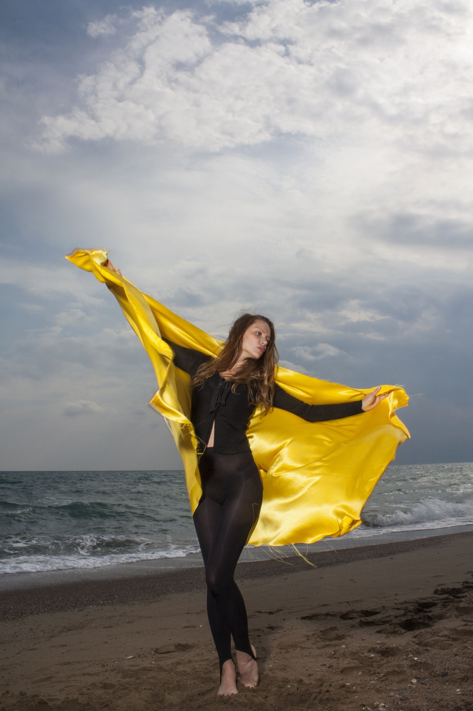 Canon EOS 450D (EOS Rebel XSi / EOS Kiss X2) sample photo. Model, beach, beautiful photography