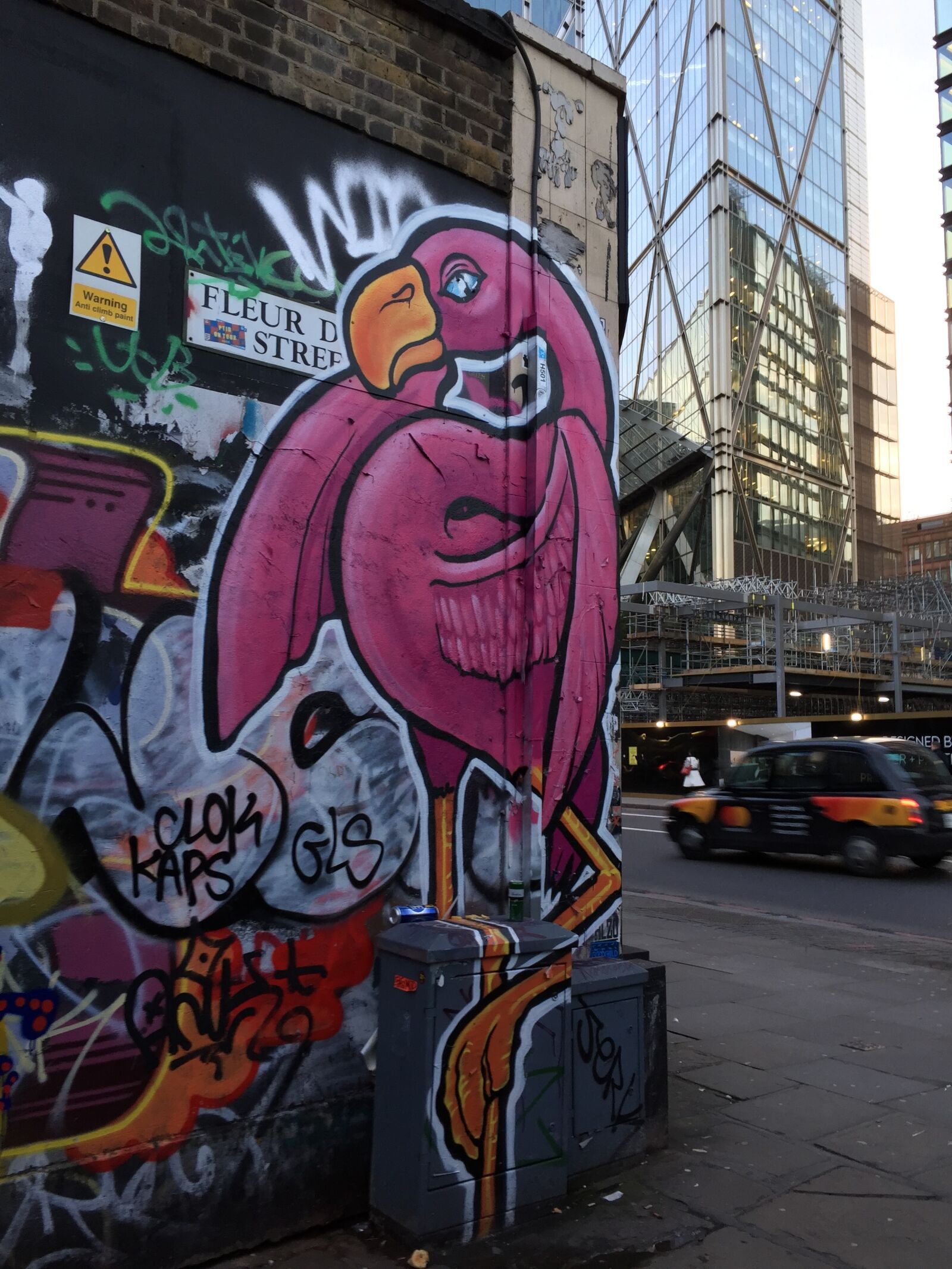 iPhone 6 back camera 4.15mm f/2.2 sample photo. Art, bird, black, cab photography