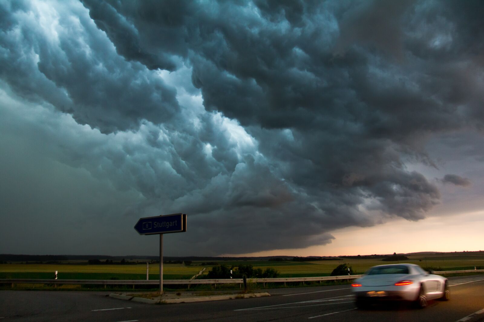 Canon EF-S 17-85mm F4-5.6 IS USM sample photo. Storm, thunderstorm, sky photography