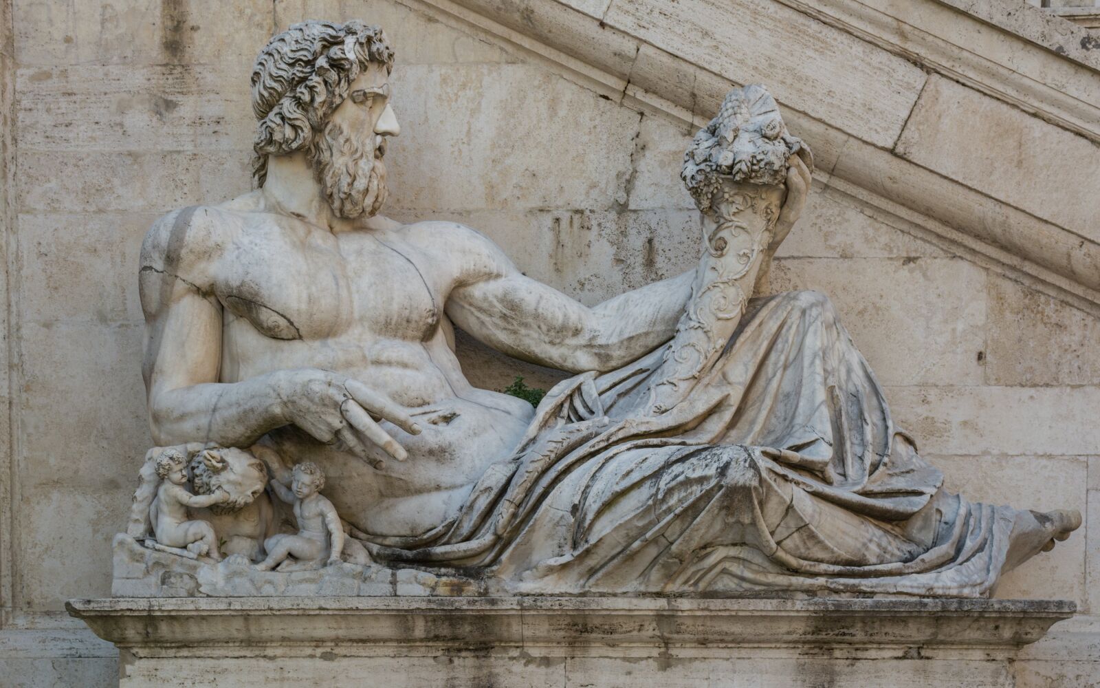 Nikon D5200 sample photo. Rome, statue, capitol square photography