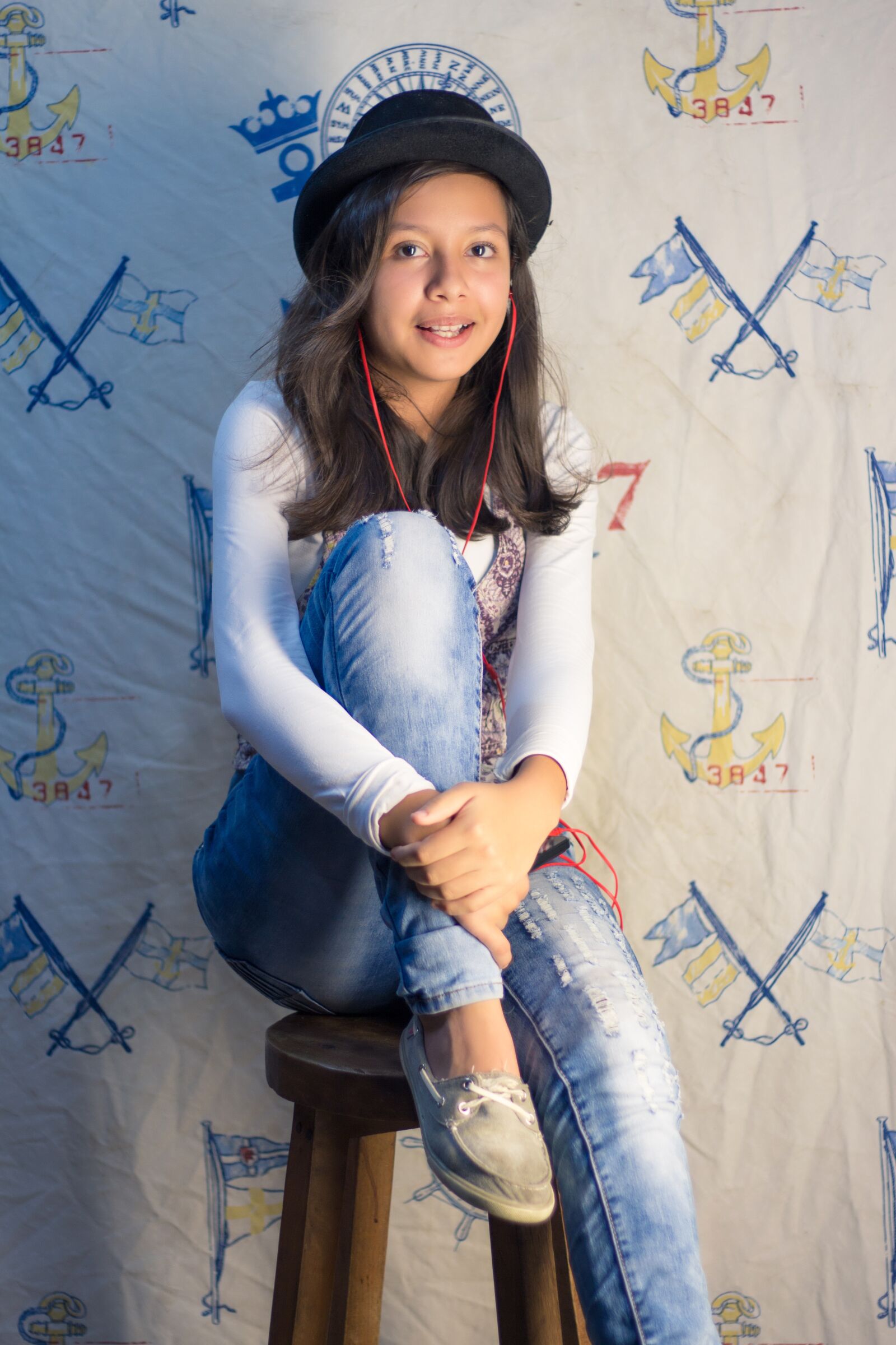 Canon EOS 700D (EOS Rebel T5i / EOS Kiss X7i) sample photo. Hipster, girl, hat photography