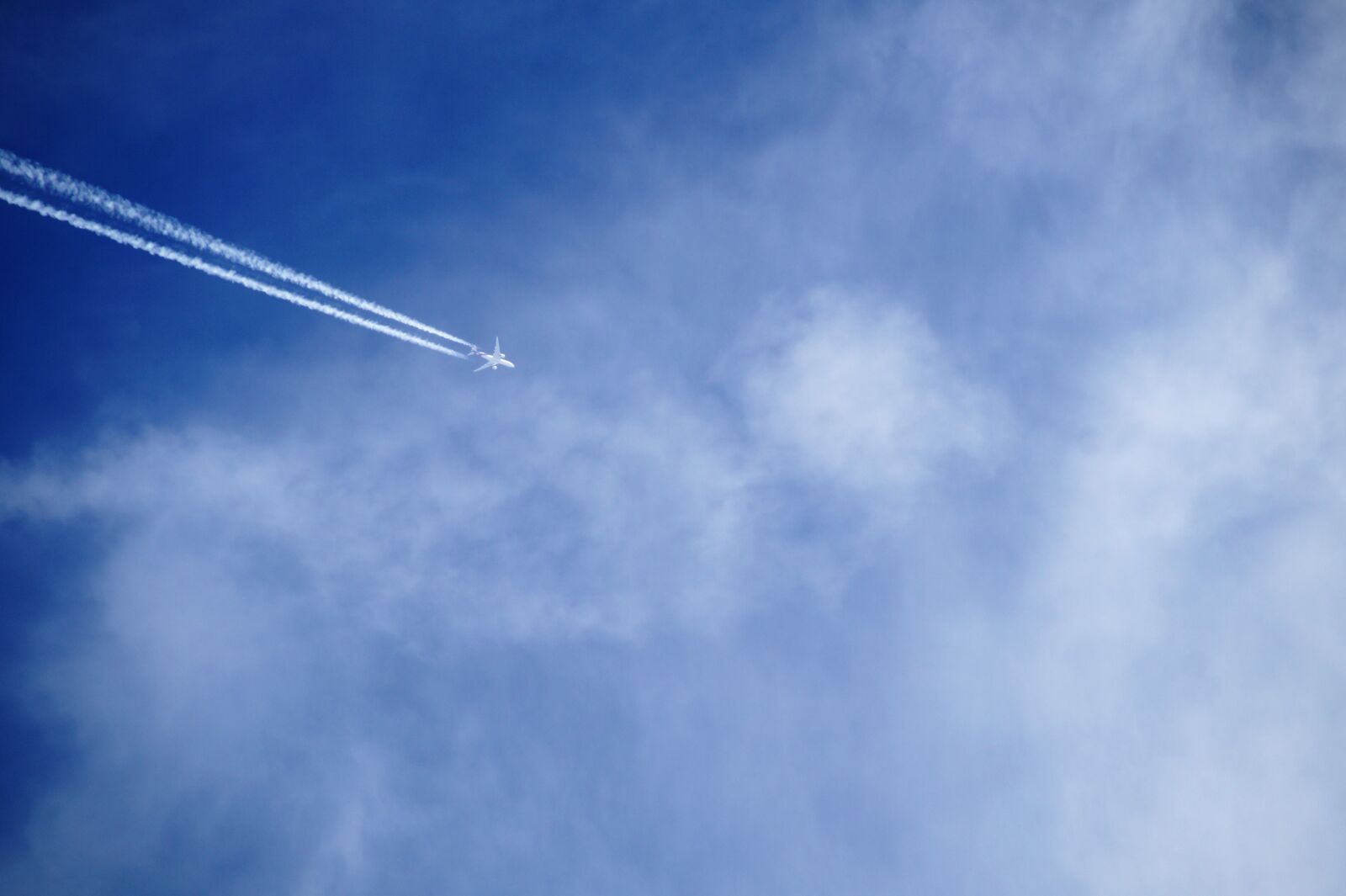 Sony SLT-A58 sample photo. Heaven, aircraft, flying photography