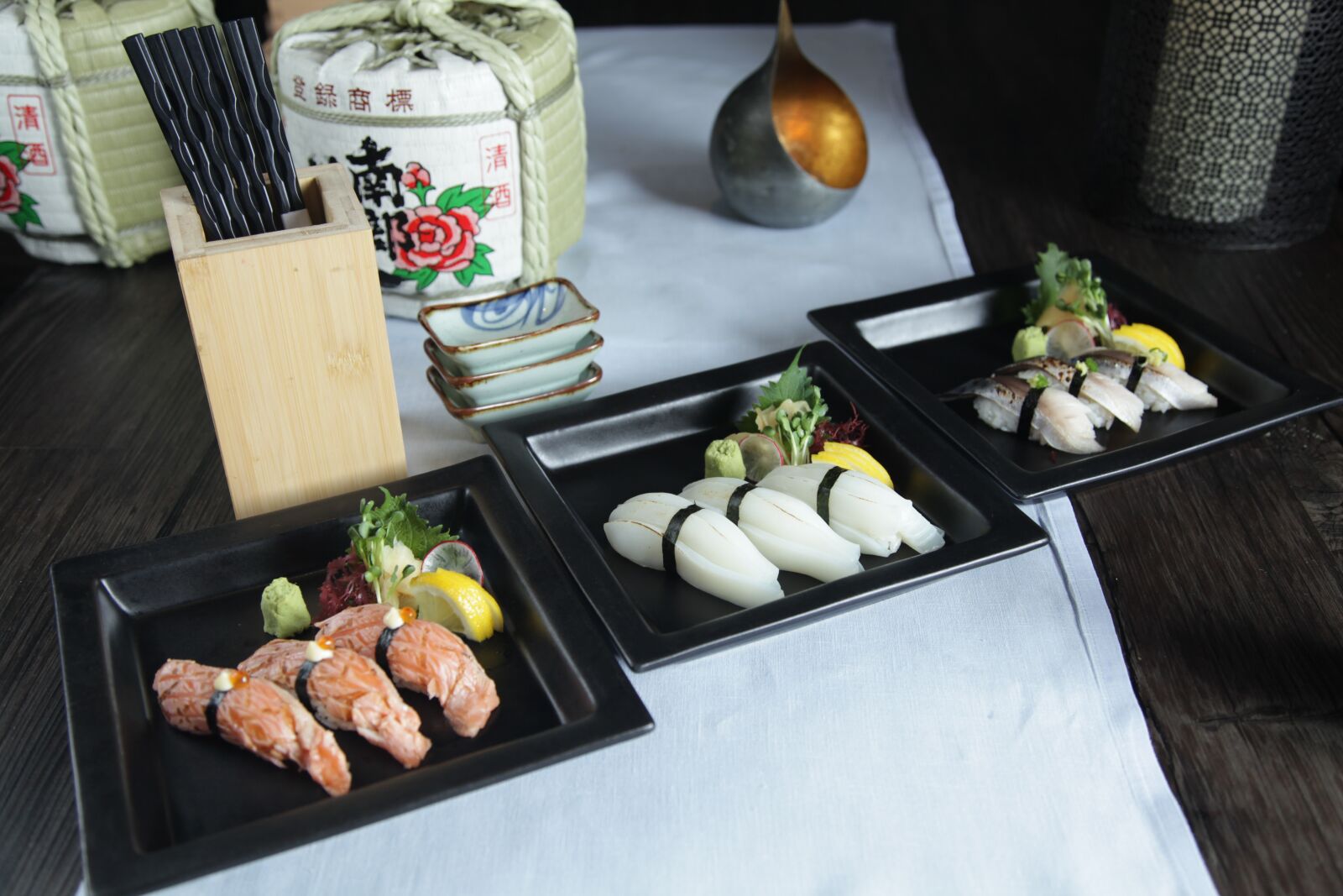 Canon EOS 5D Mark II sample photo. Sushi, sashimi, japanese food photography