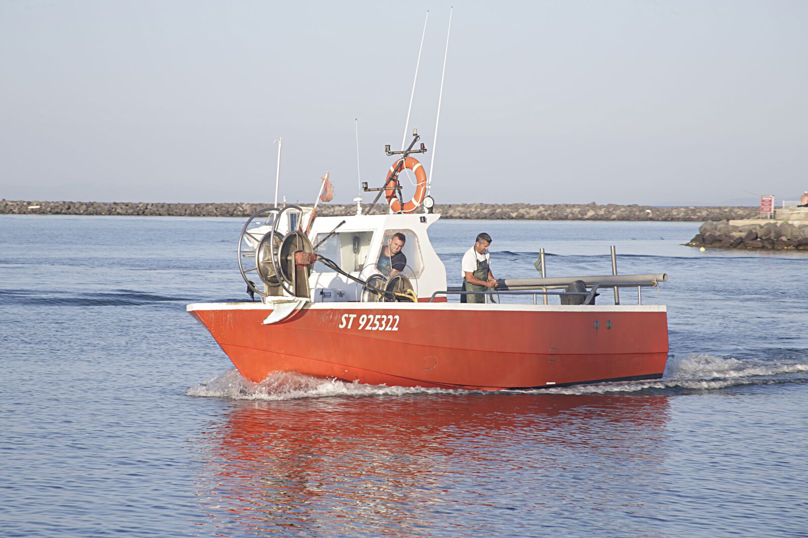 Canon EOS 5D Mark III sample photo. Boat, fishing, fisherman boat photography
