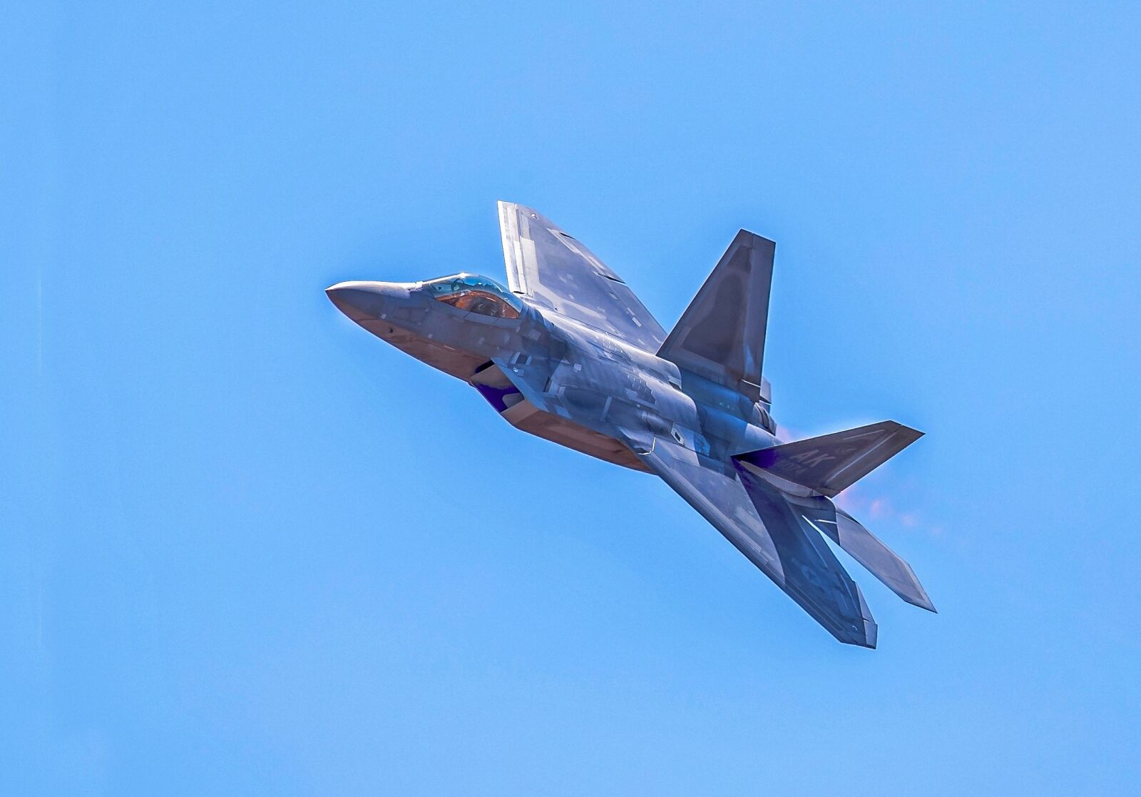 Canon EOS-1D X Mark II sample photo. Air force, aircraft engine photography