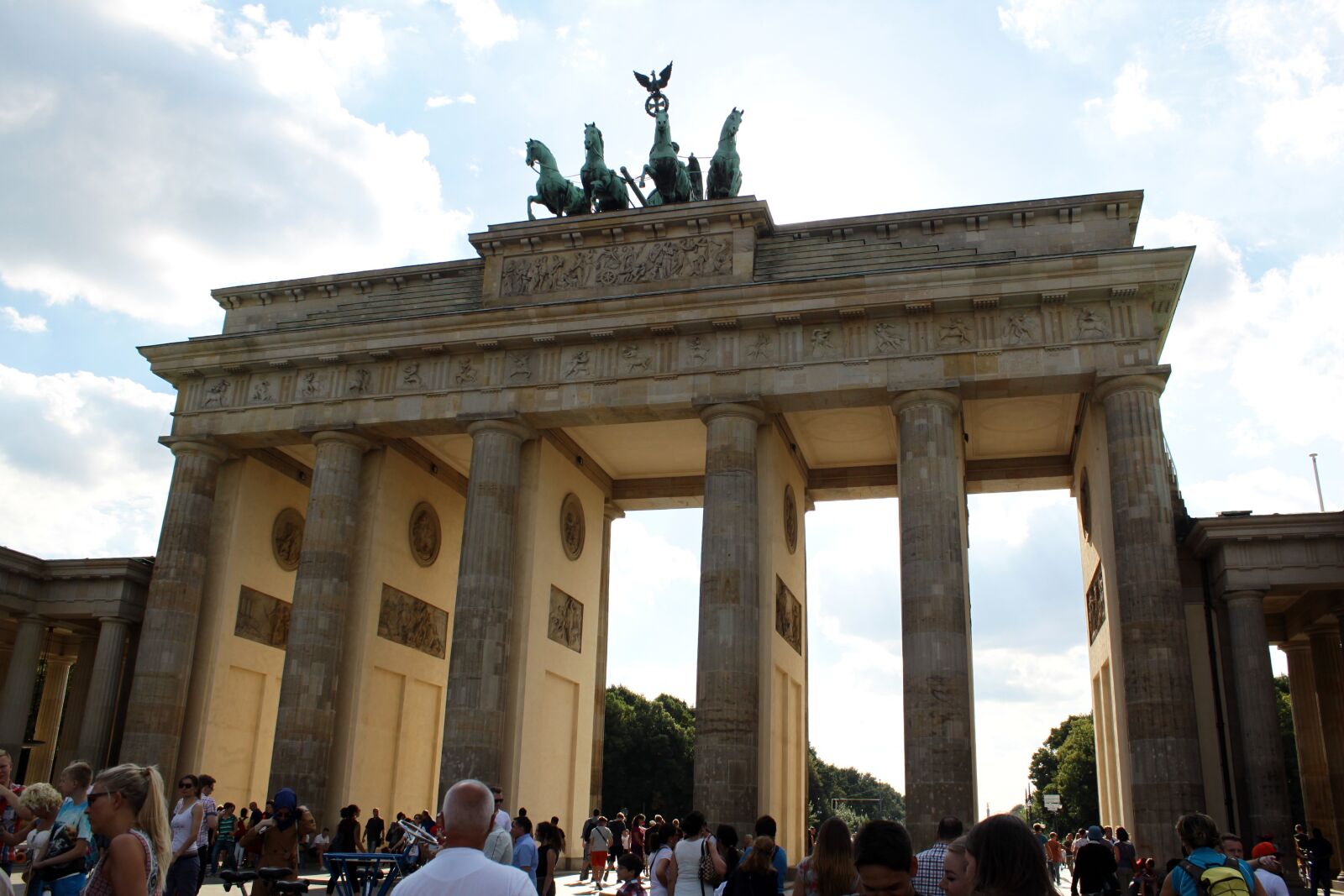 Canon EOS 500D (EOS Rebel T1i / EOS Kiss X3) sample photo. Berlin, germany, city photography