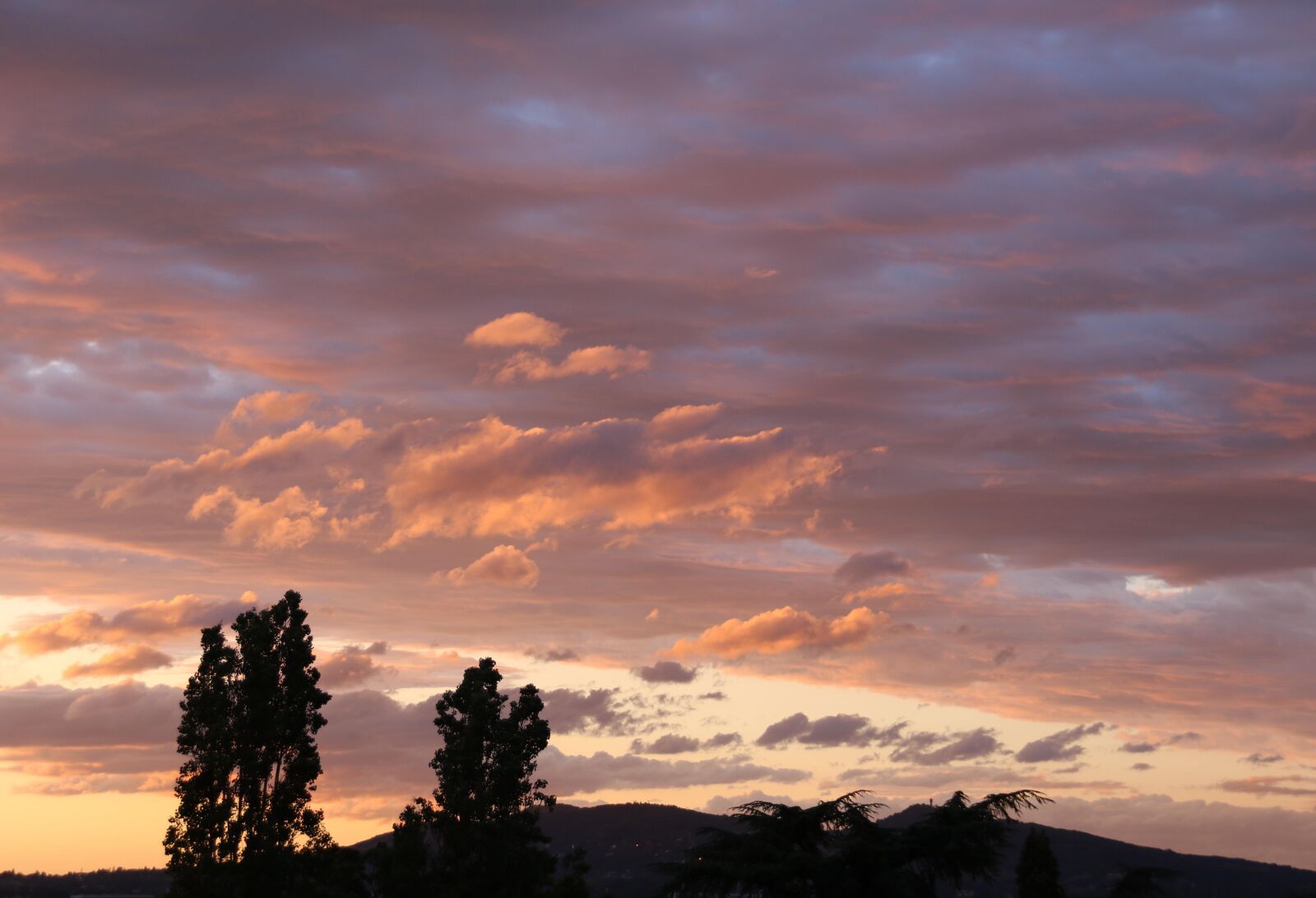 Canon EOS 7D Mark II sample photo. Sunset, storm, sky photography
