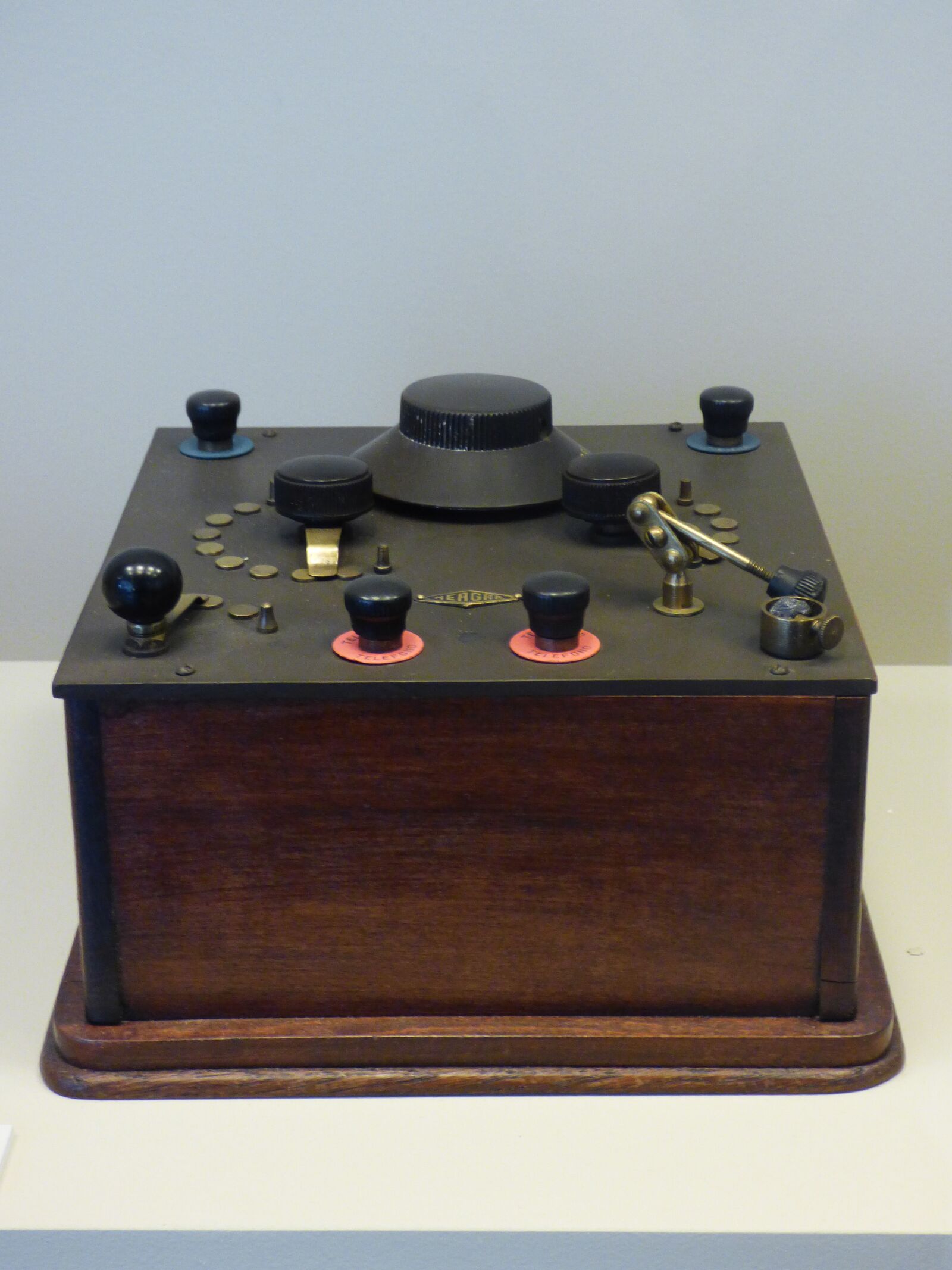 Panasonic Lumix DMC-FZ70 sample photo. Radio, radio galena, old photography