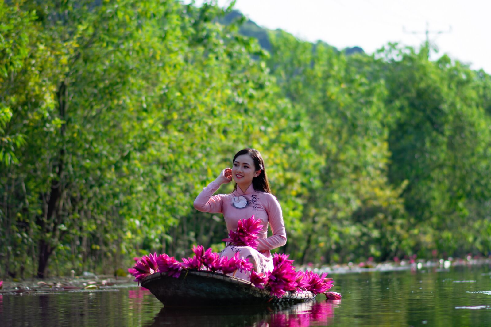 Nikon D7100 sample photo. Girl, cute, gun rose photography