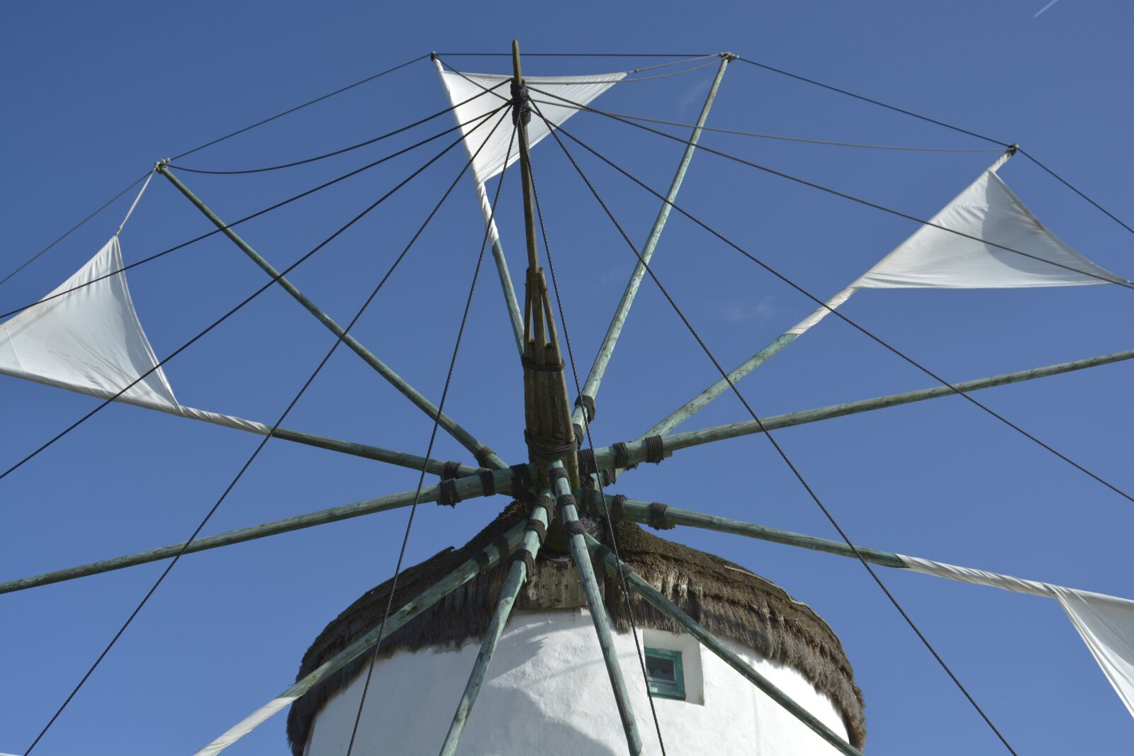Nikon D7100 sample photo. Old, spanish, wind photography