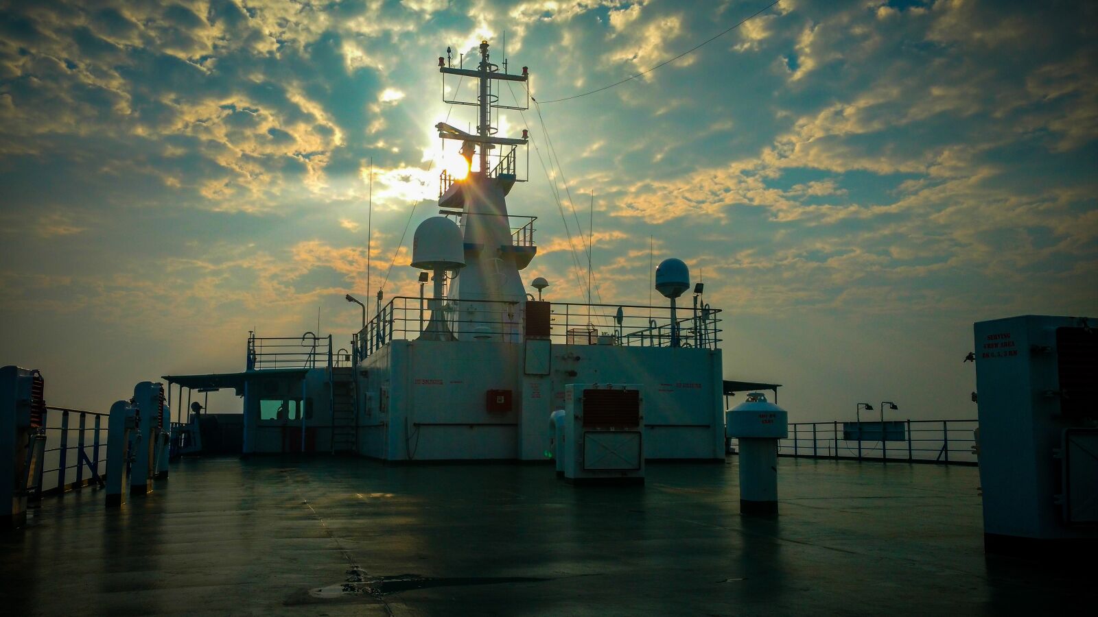 Motorola Moto X Play sample photo. Ships, arabiansea, travel photography