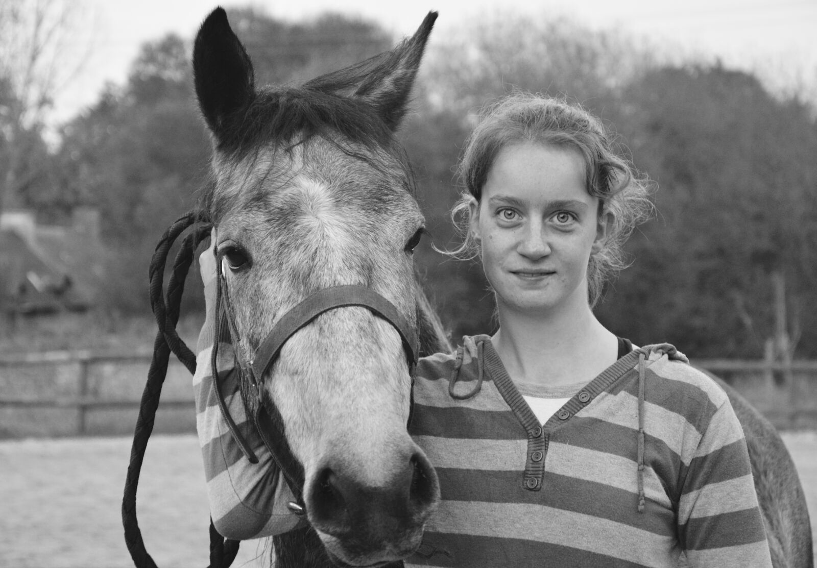Nikon D5200 sample photo. Girl, young woman, horse photography