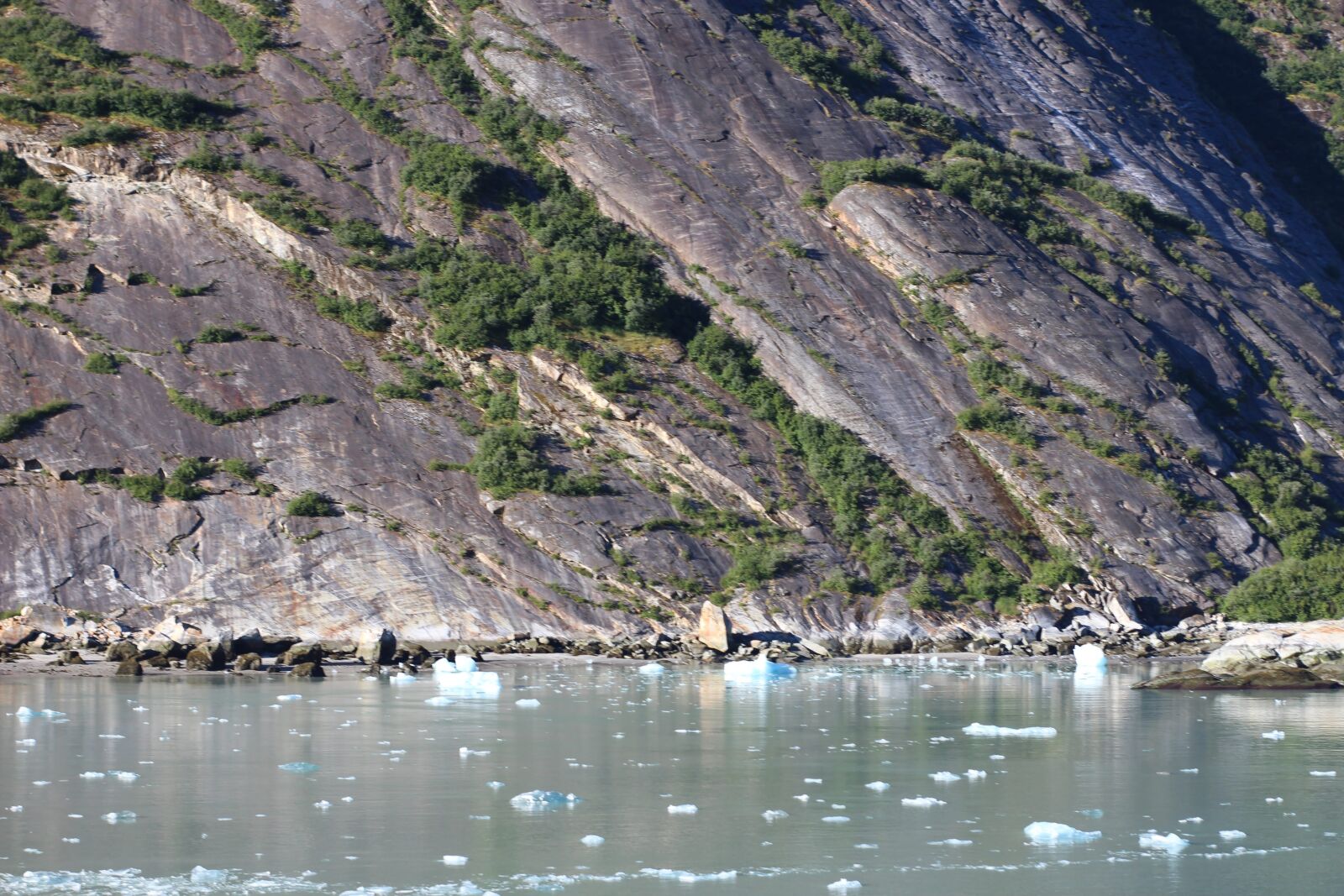 Canon EOS 700D (EOS Rebel T5i / EOS Kiss X7i) sample photo. Glacier, ocean, water photography