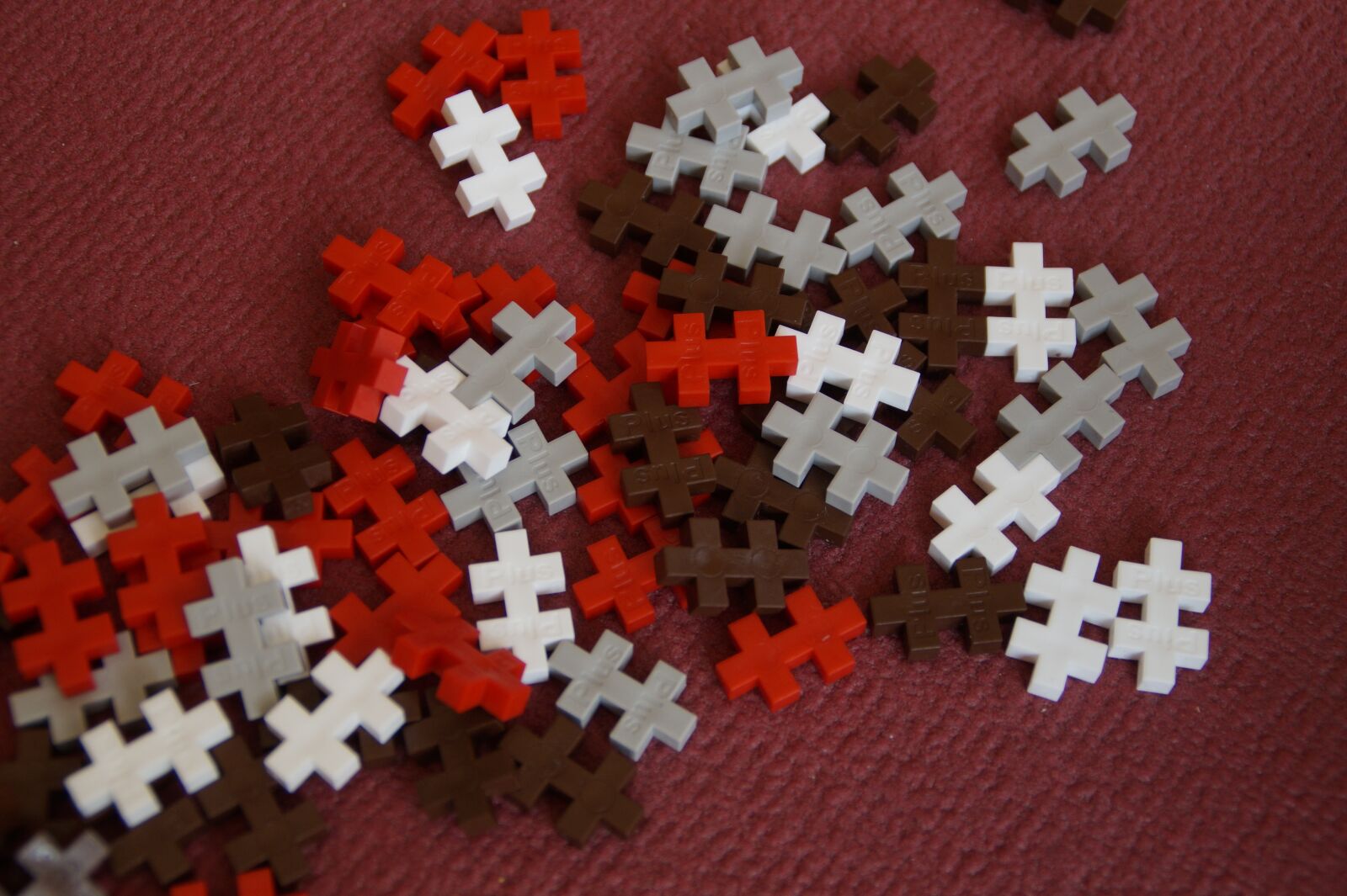 Sony SLT-A58 sample photo. Puzzle, pieces of the photography